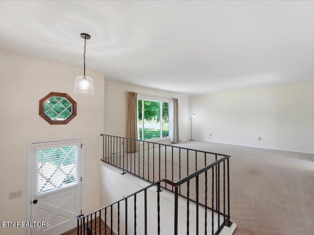 751 Crestview Circle Lenoir City TN 37772