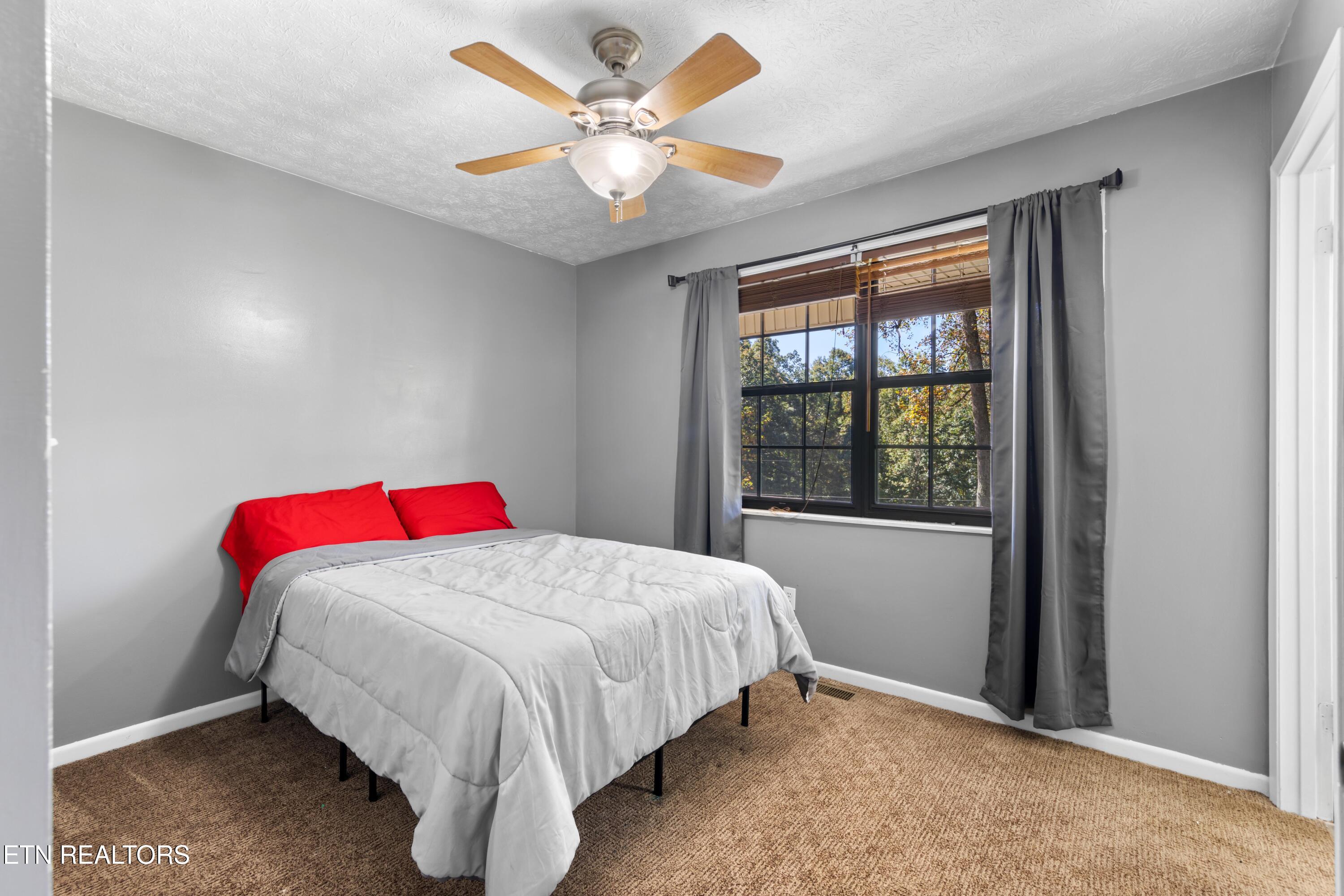 485 Norris Drive Tazewell TN 37879