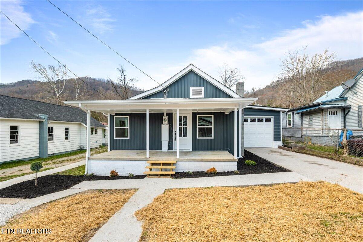313 E Prospect Street Lafollette TN 37766