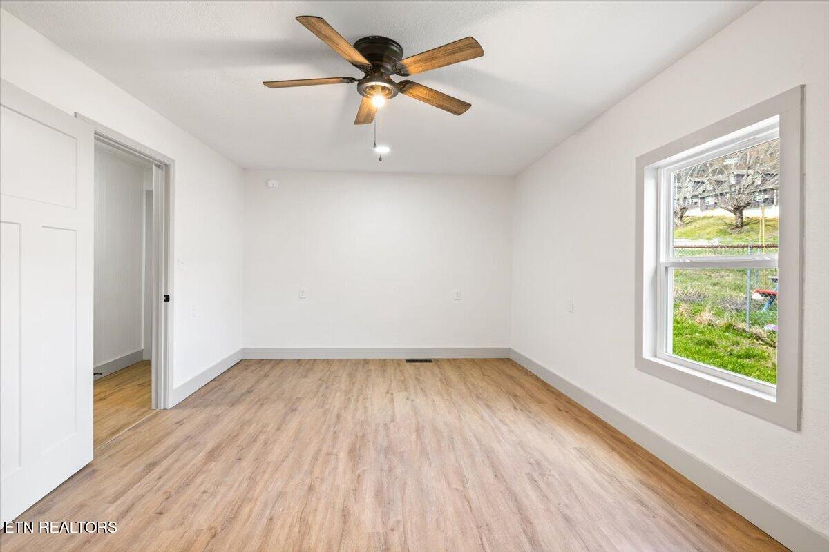 313 E Prospect Street Lafollette TN 37766