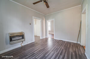 306 Carter Avenue Harriman TN 37748