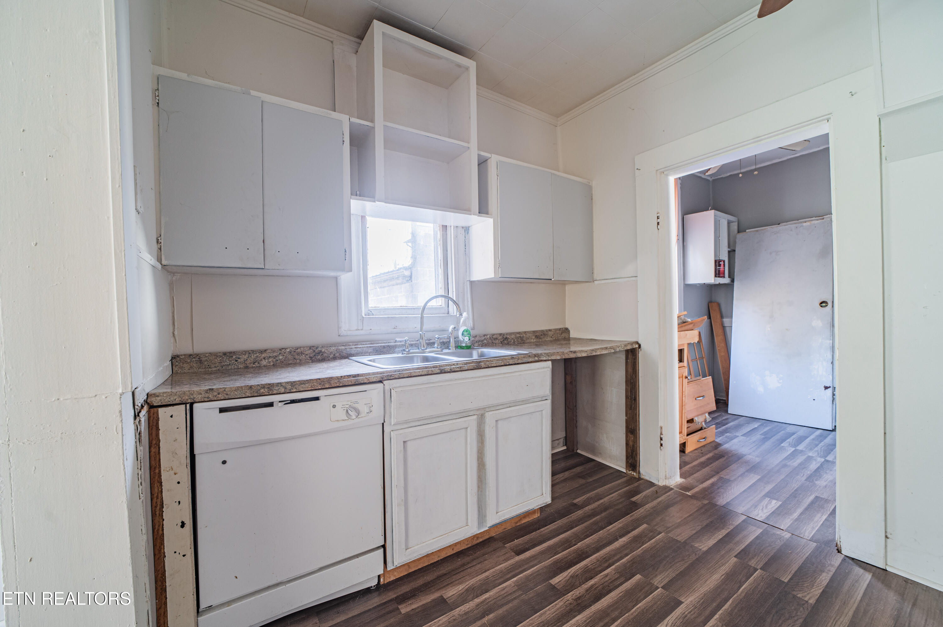 306 Carter Avenue Harriman TN 37748