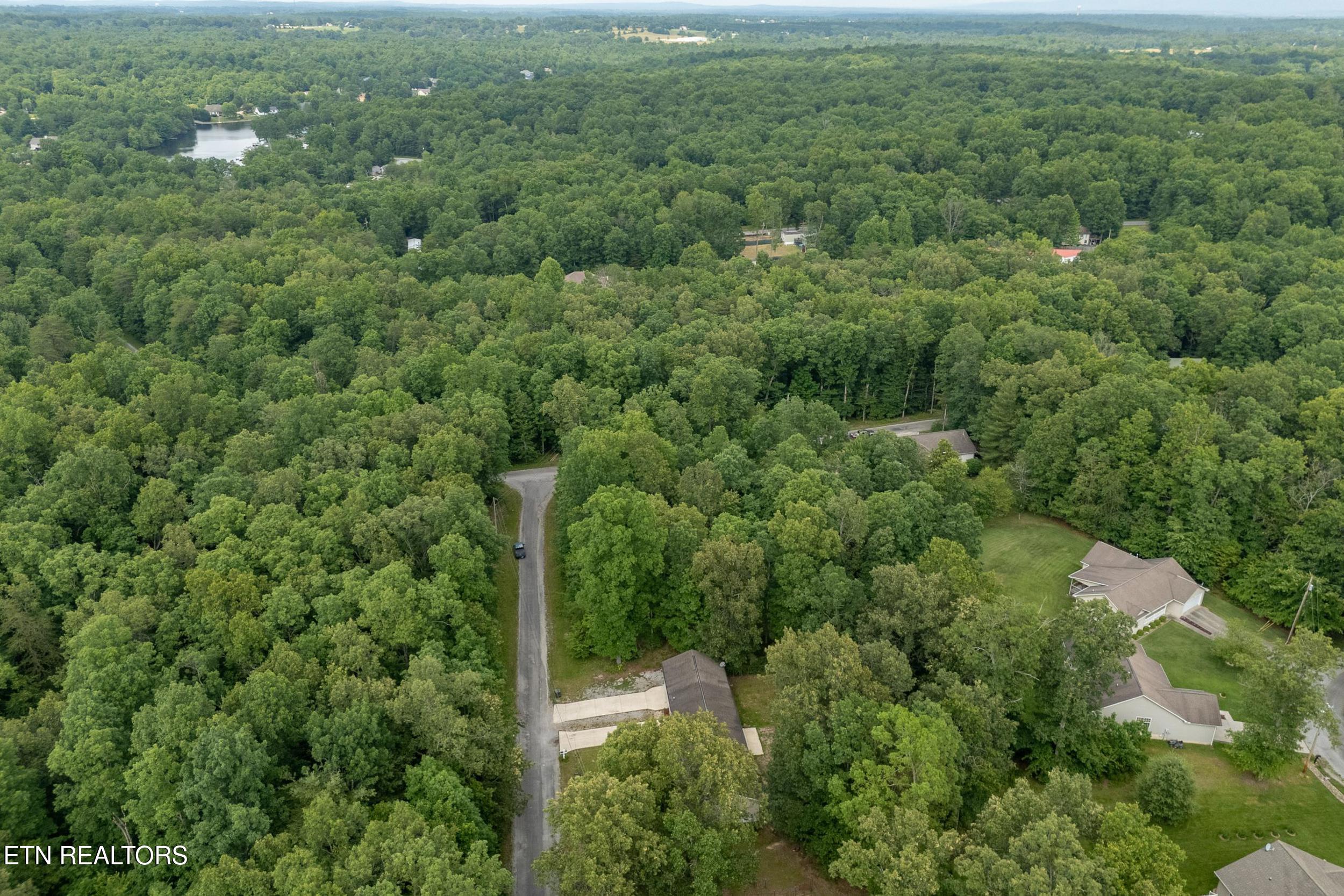 4038 Desoto Drive Crossville TN 38572