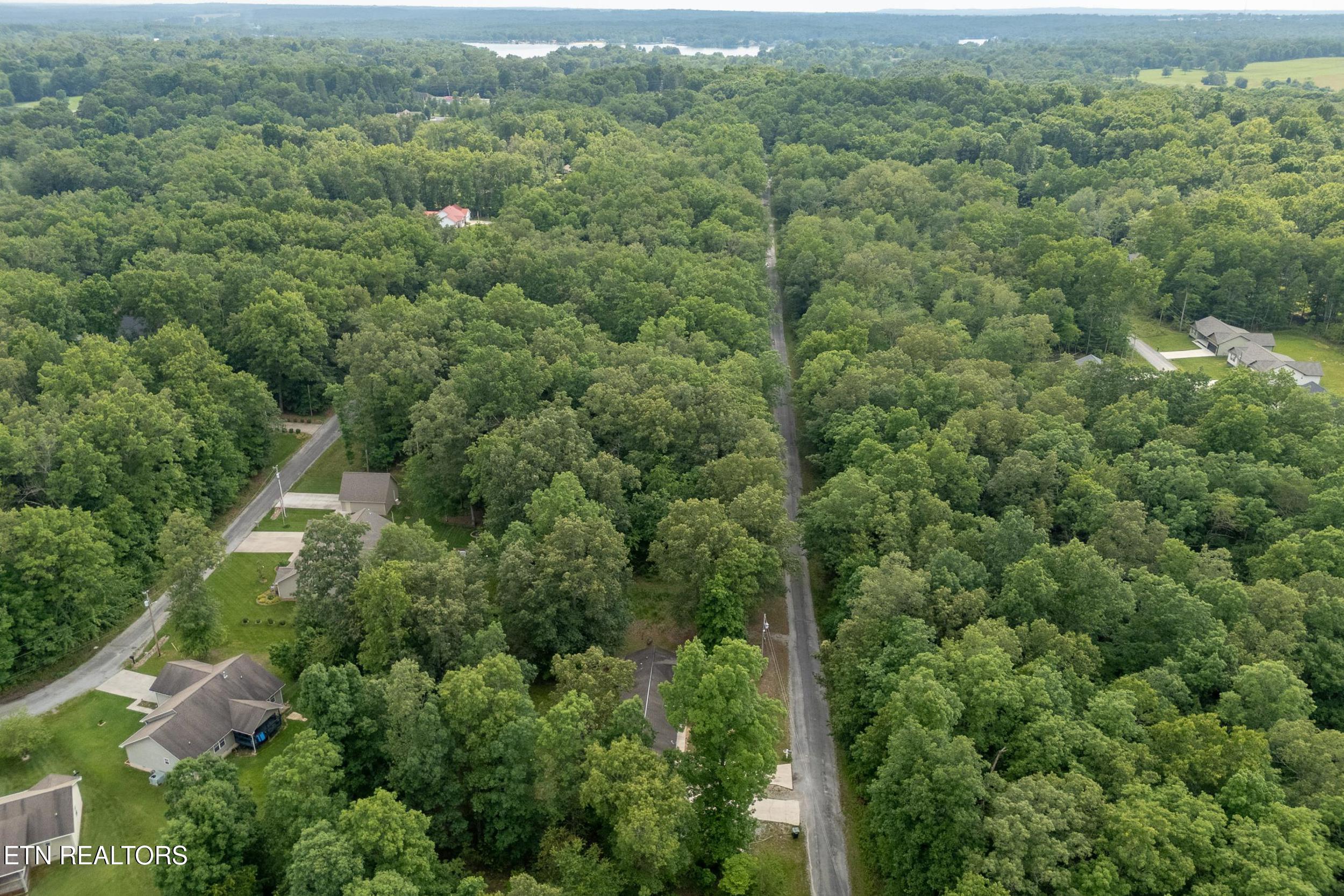 4038 Desoto Drive Crossville TN 38572