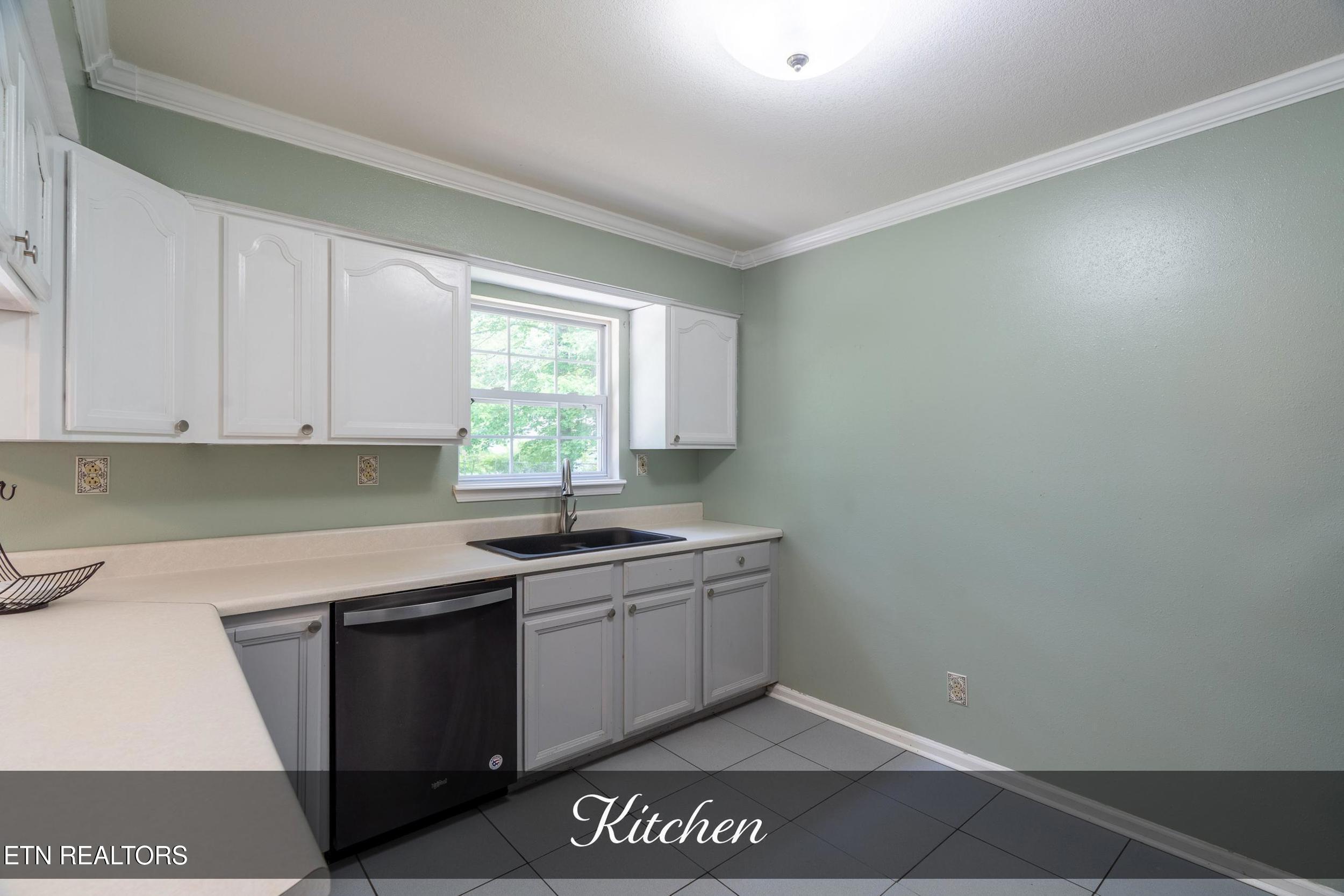 4038 Desoto Drive Crossville TN 38572