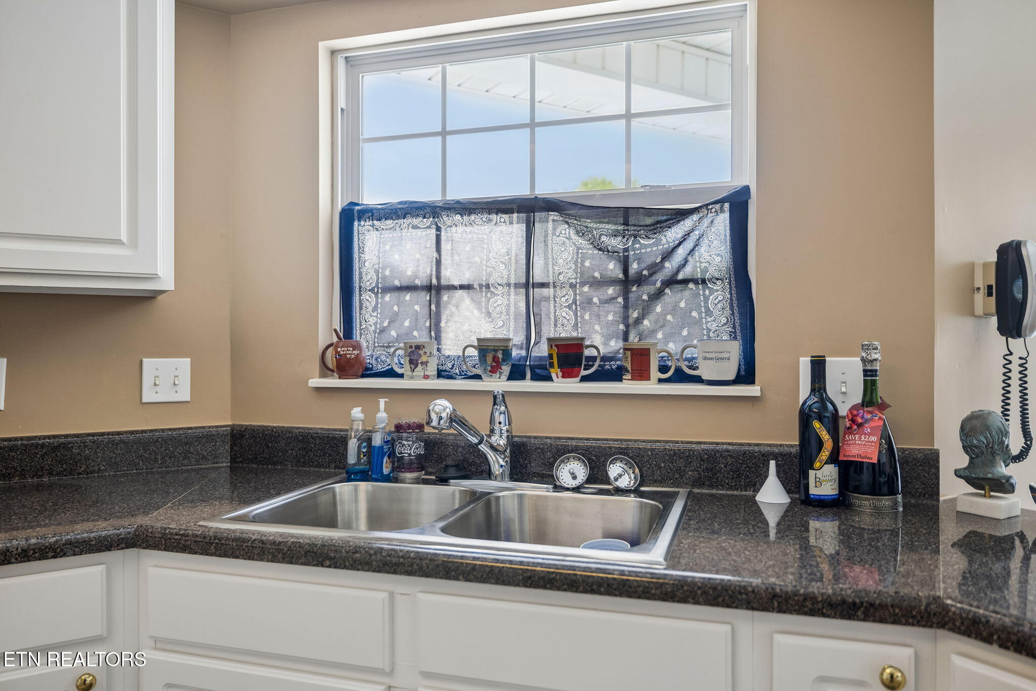 110 Wind Chase Drive Madisonville TN 37354