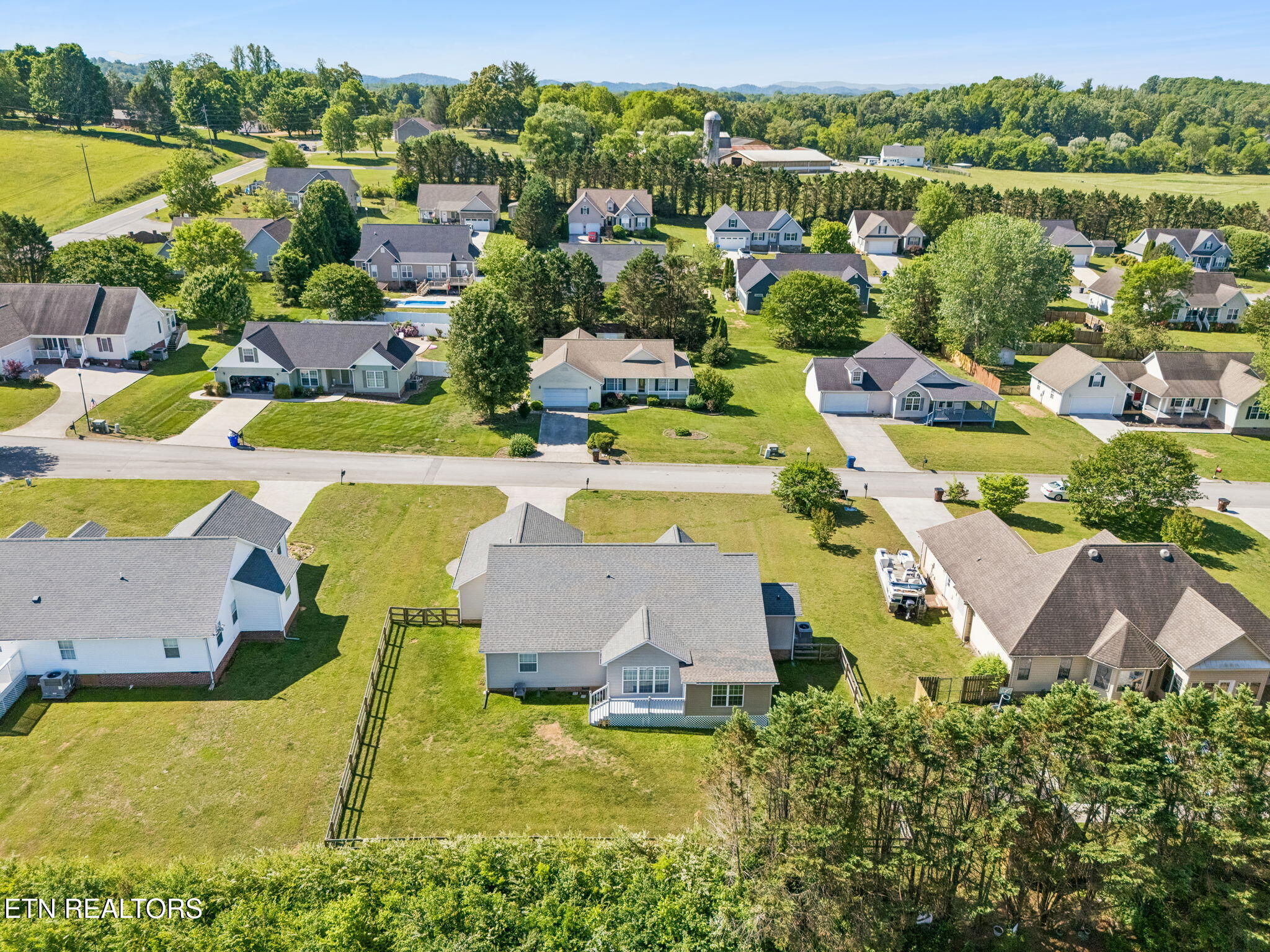 110 Wind Chase Drive Madisonville TN 37354