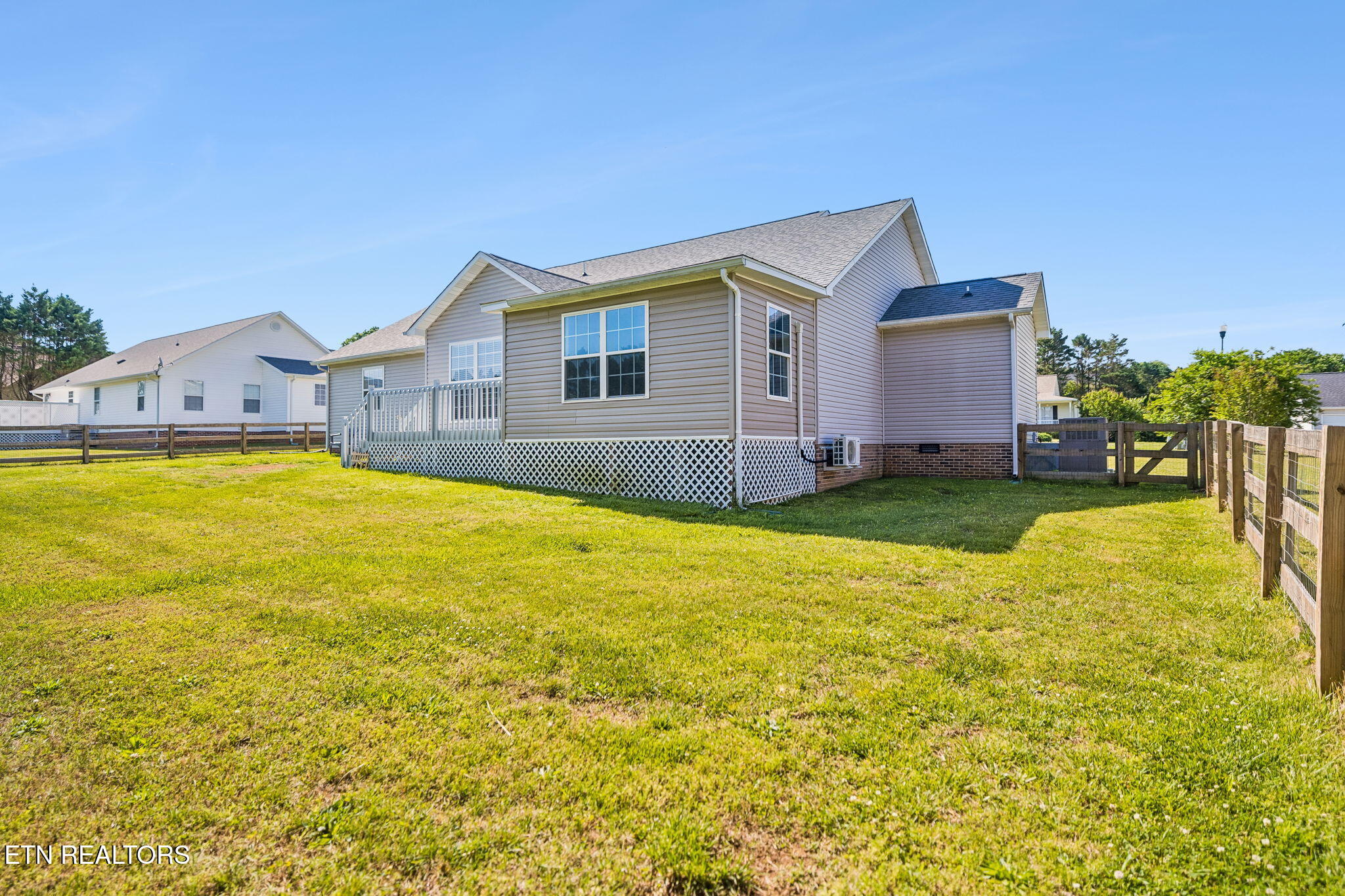 110 Wind Chase Drive Madisonville TN 37354