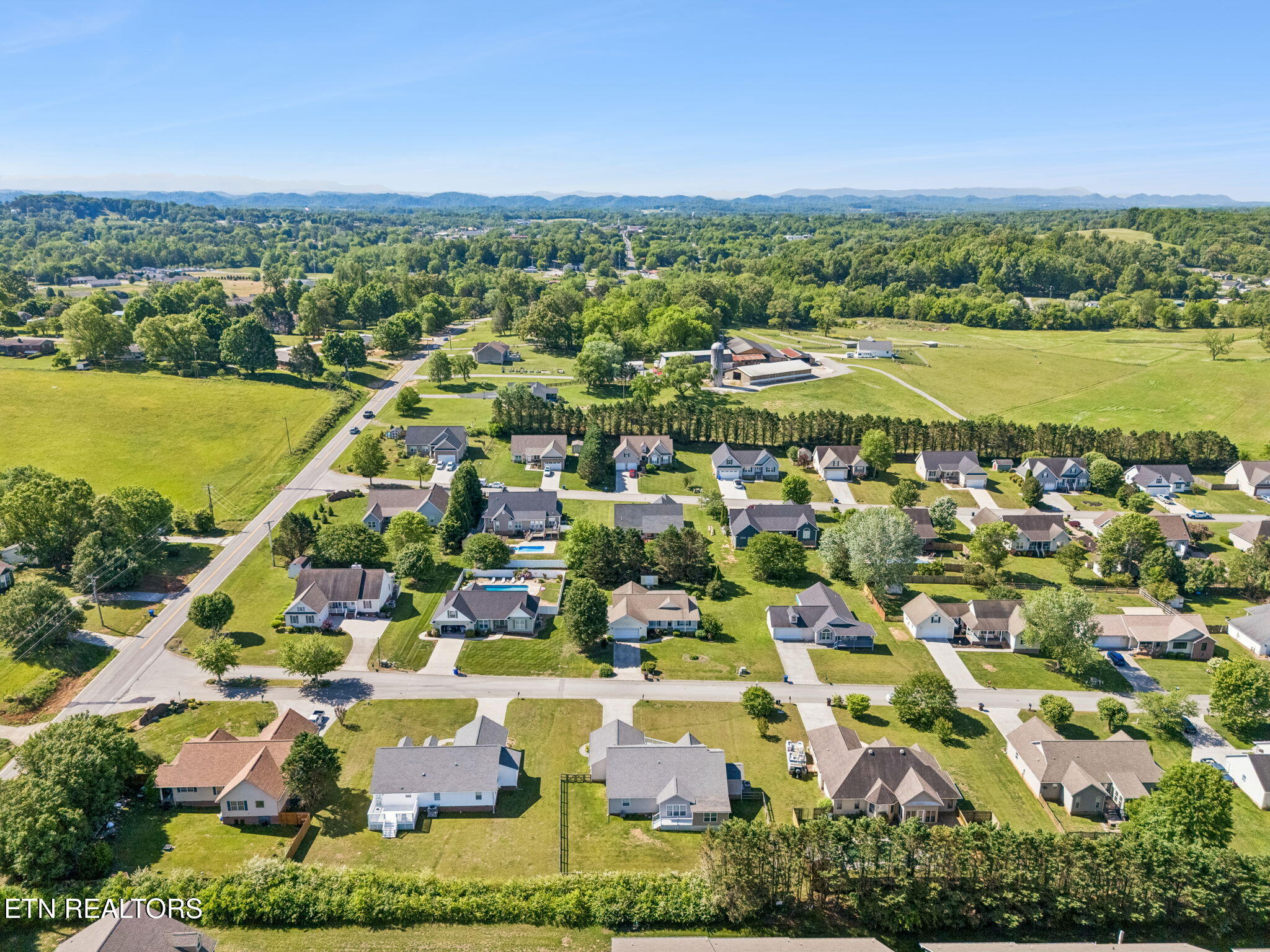 110 Wind Chase Drive Madisonville TN 37354