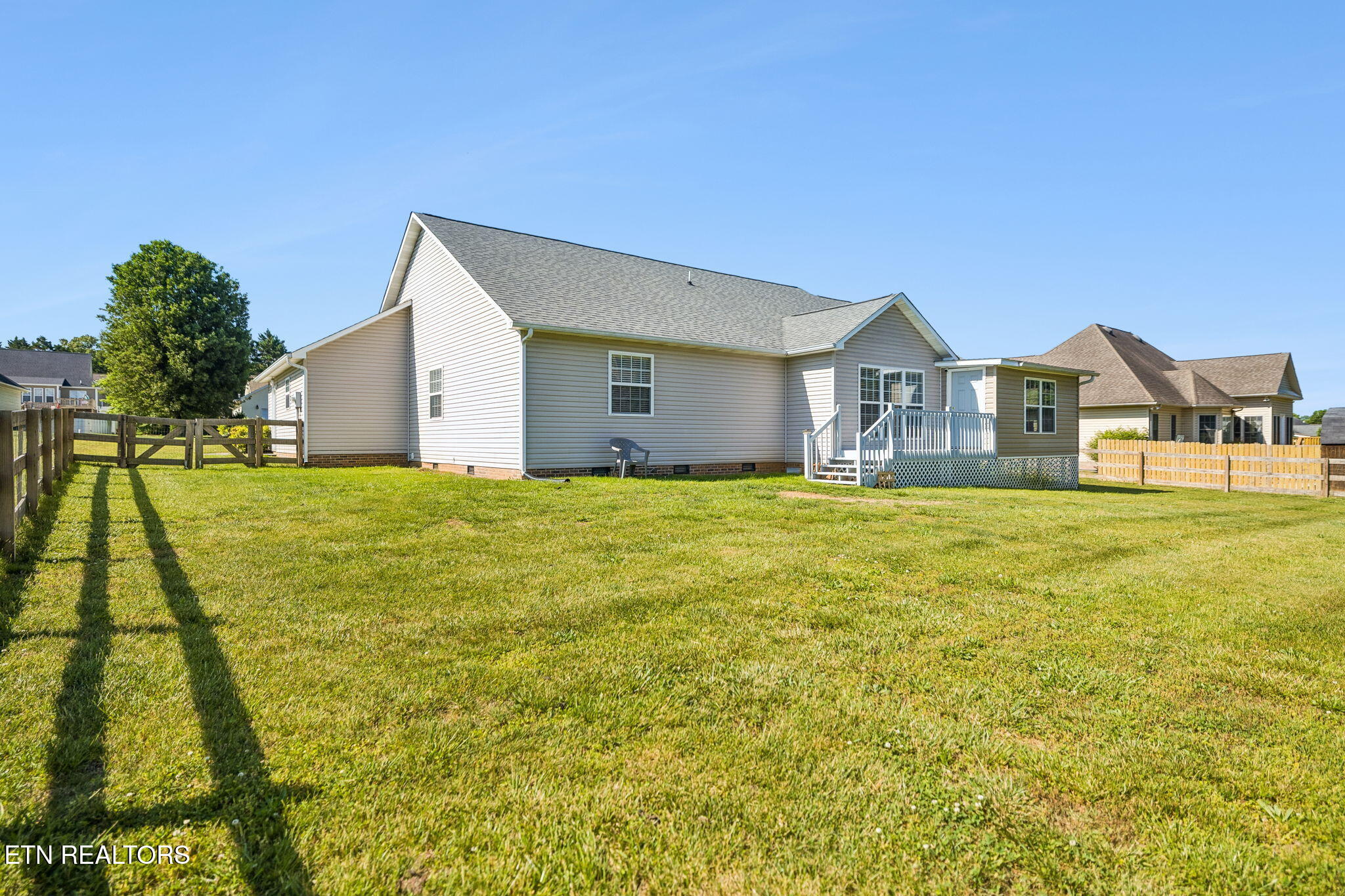 110 Wind Chase Drive Madisonville TN 37354