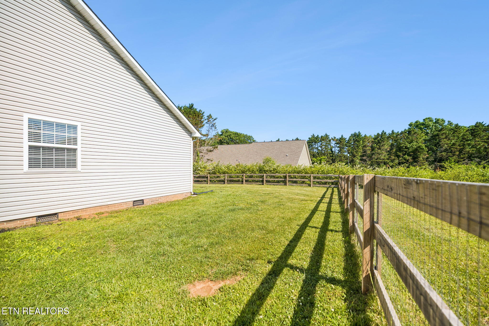 110 Wind Chase Drive Madisonville TN 37354