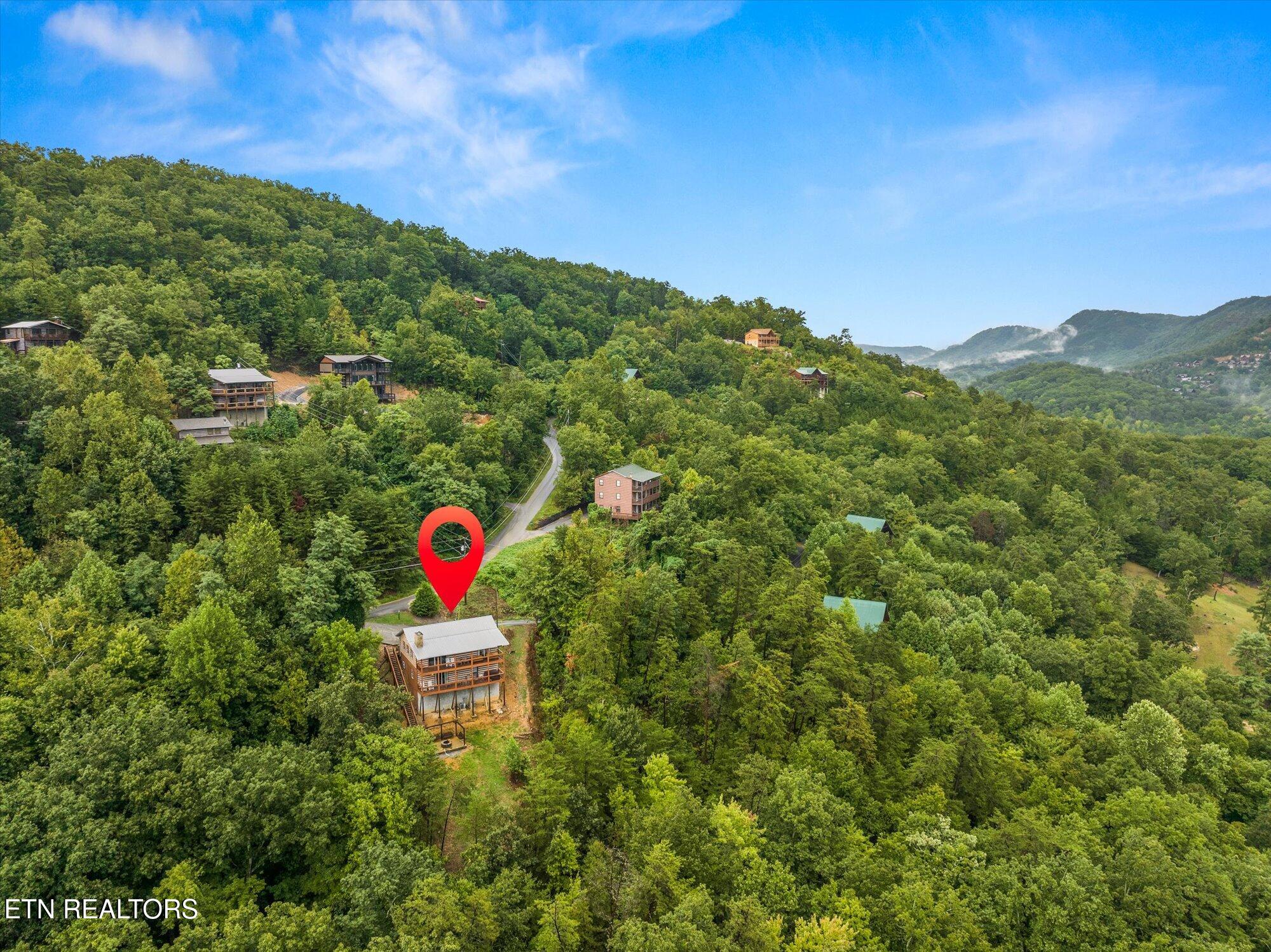 2037 Mccarter Drive Sevierville TN 37862