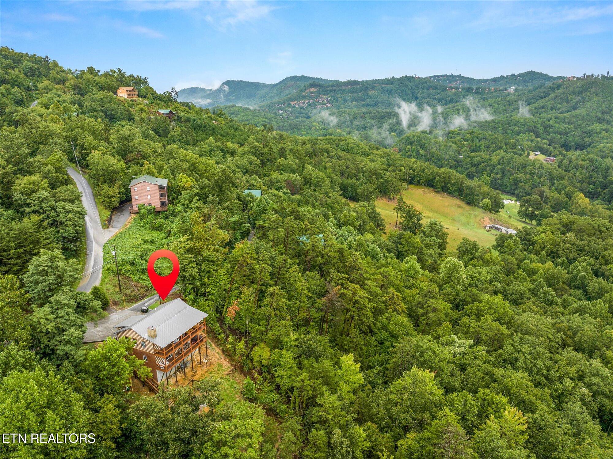 2037 Mccarter Drive Sevierville TN 37862