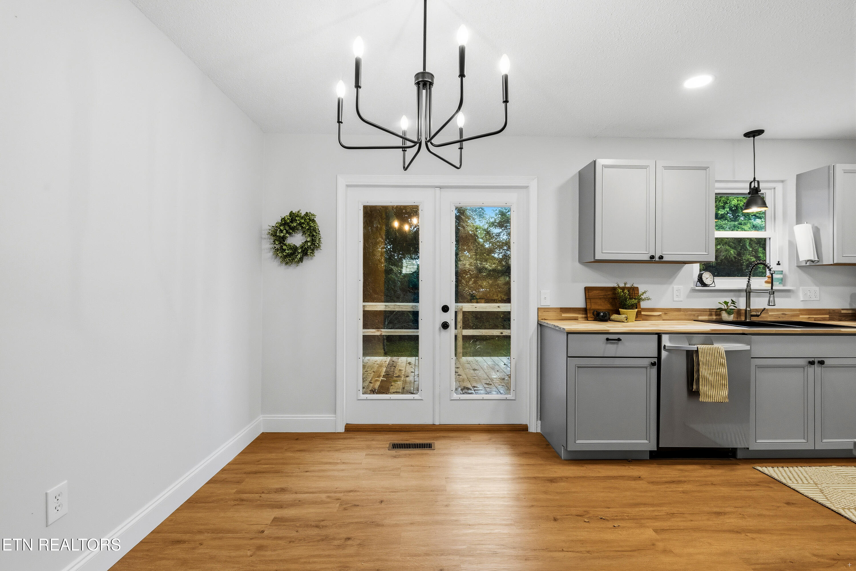1715 Ambling Lane Knoxville TN 37912
