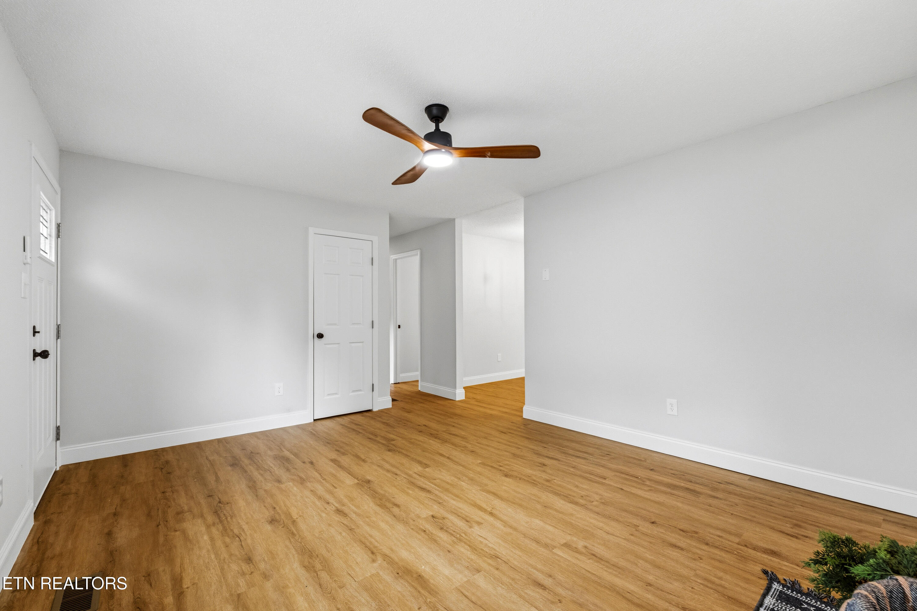 1715 Ambling Lane Knoxville TN 37912
