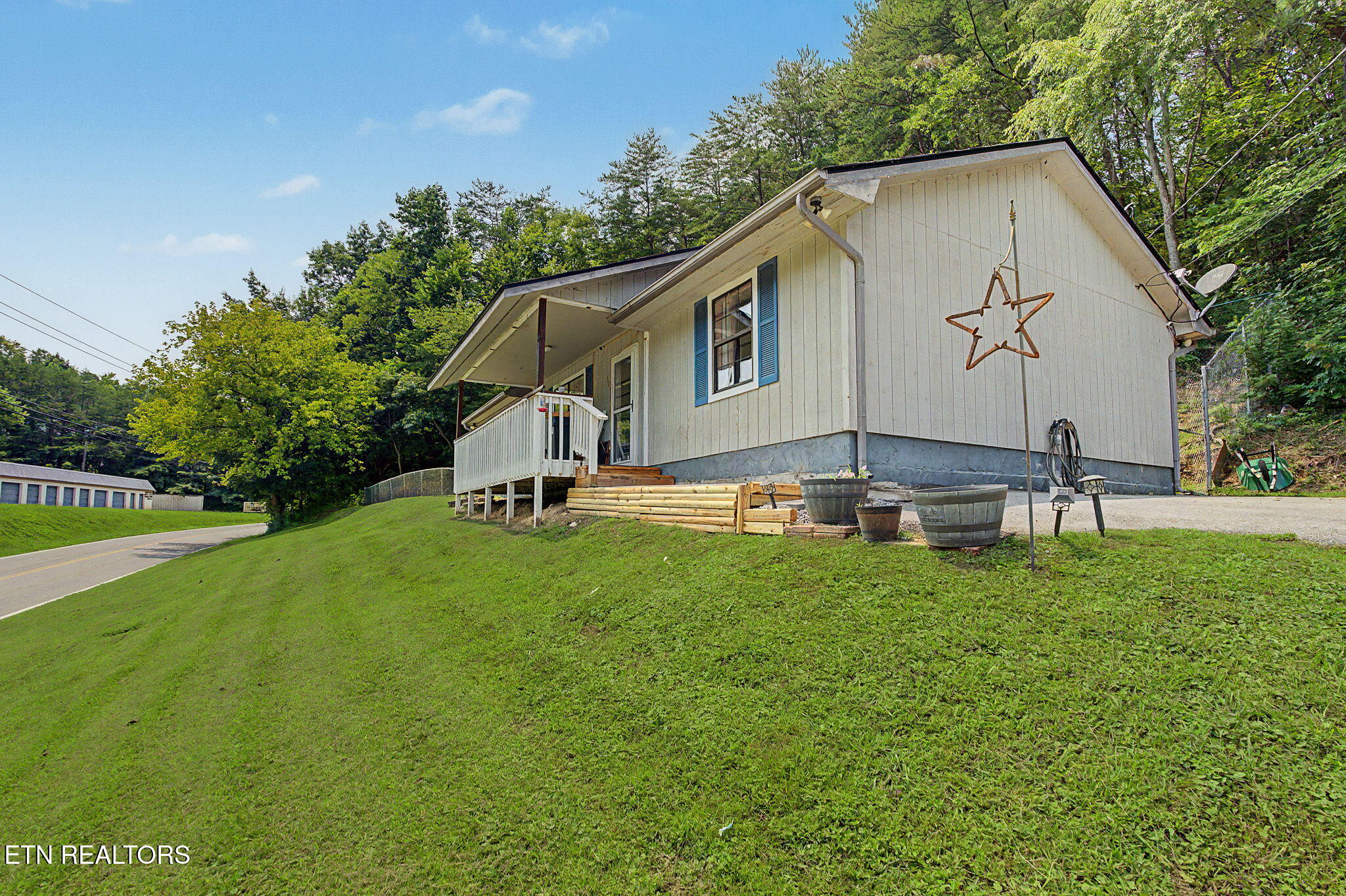 524 Pine Mountain Road Pigeon Forge TN 37863