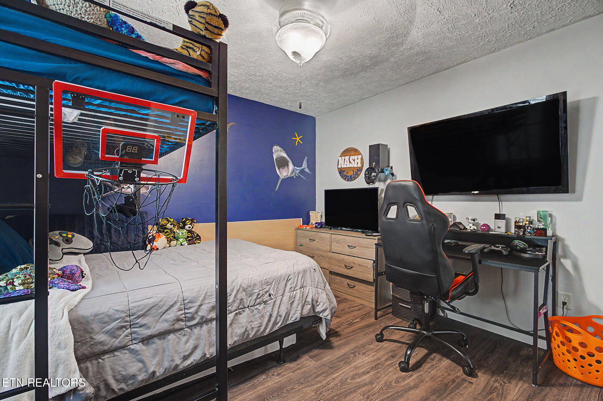 524 Pine Mountain Road Pigeon Forge TN 37863