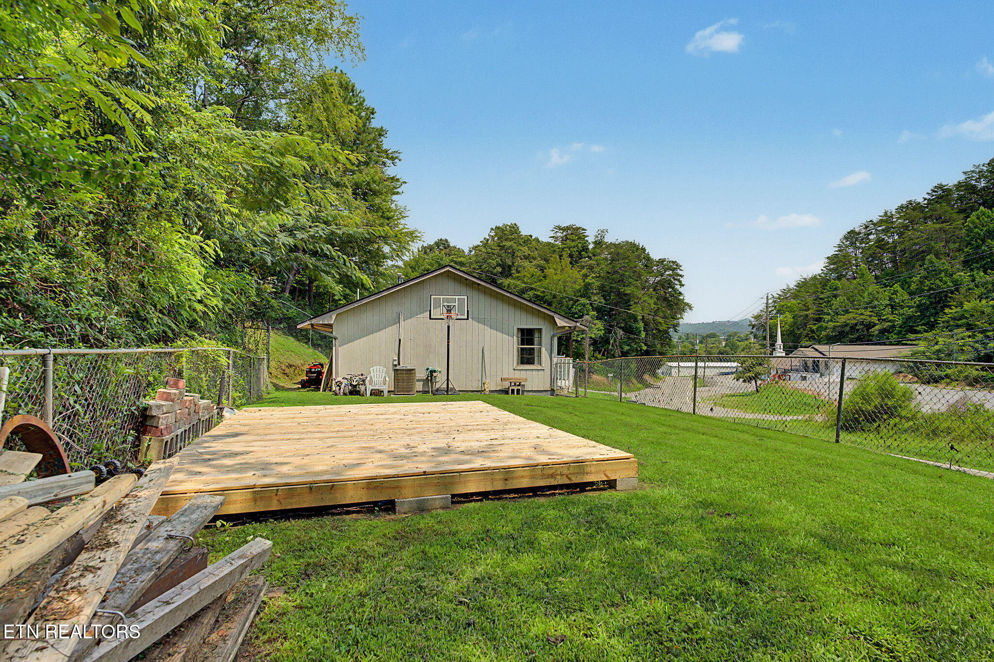 524 Pine Mountain Road Pigeon Forge TN 37863