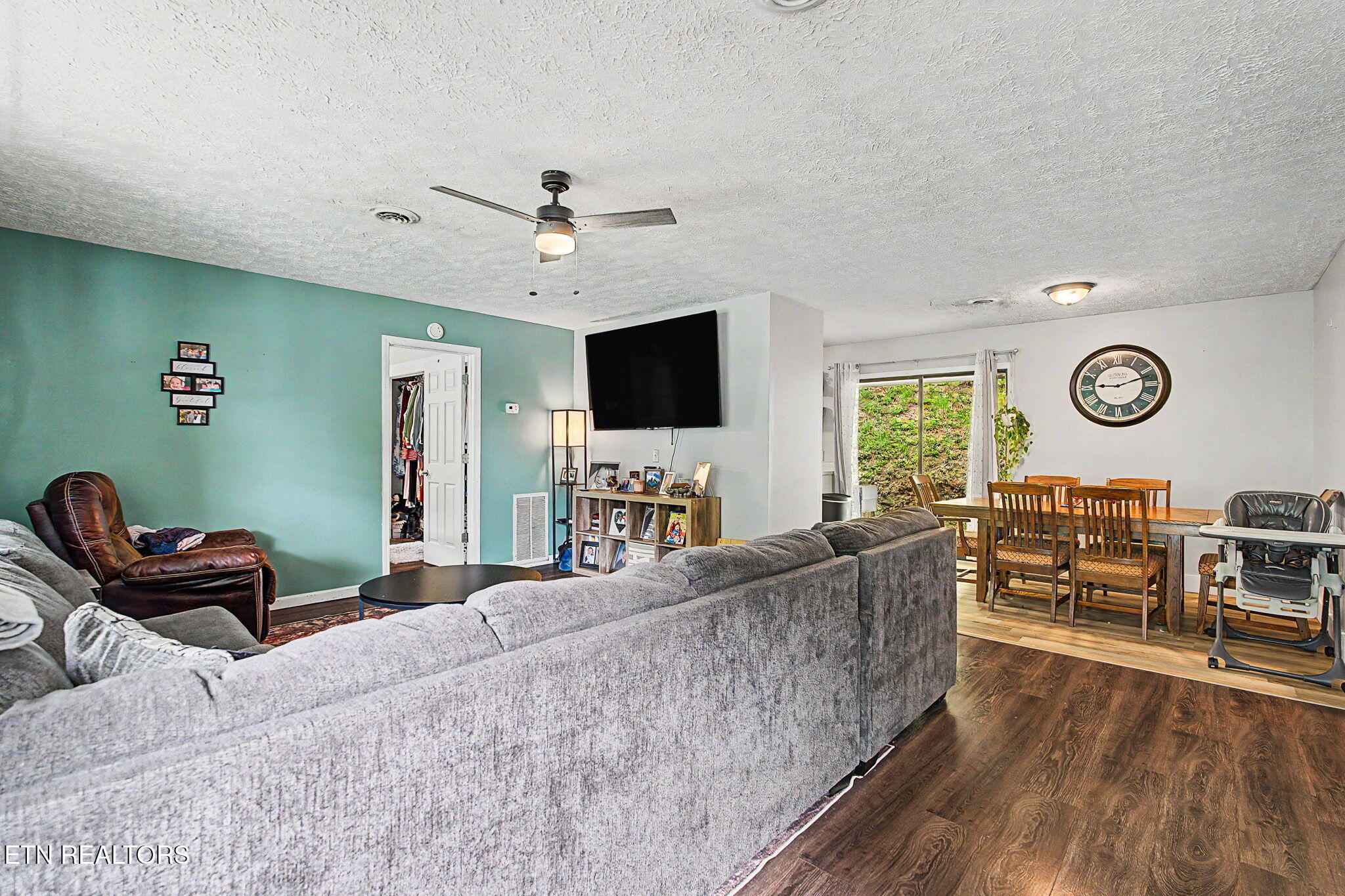 524 Pine Mountain Road Pigeon Forge TN 37863