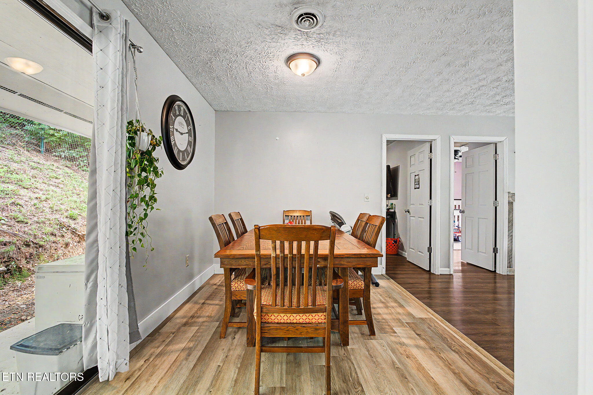524 Pine Mountain Road Pigeon Forge TN 37863