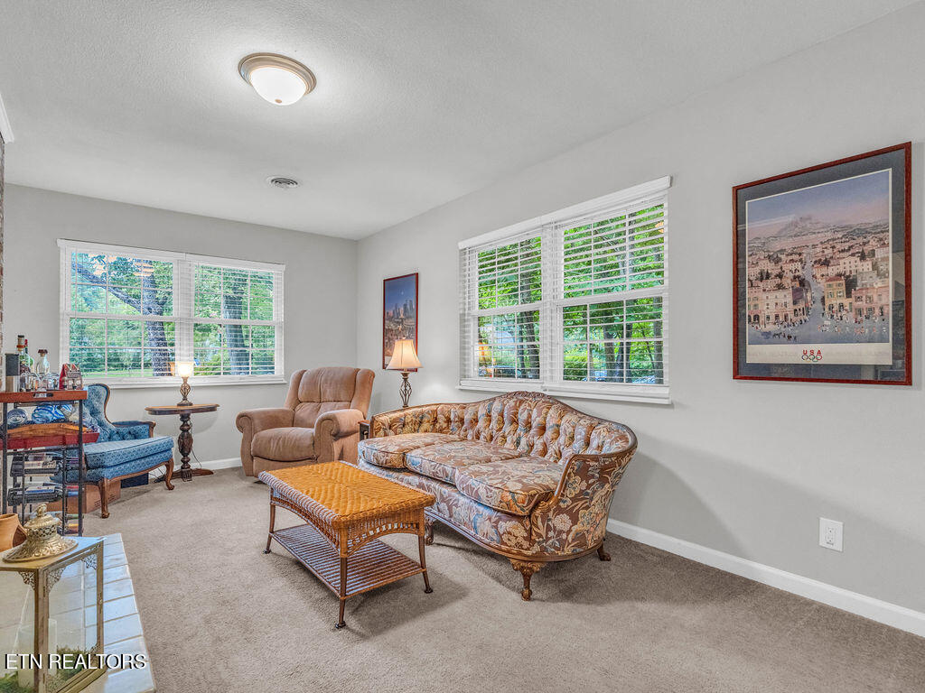 5728 Oak Road Knoxville TN 37918