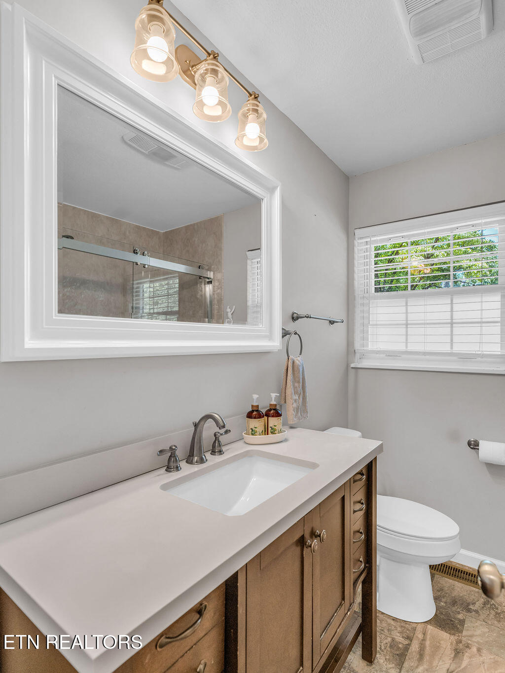 5728 Oak Road Knoxville TN 37918