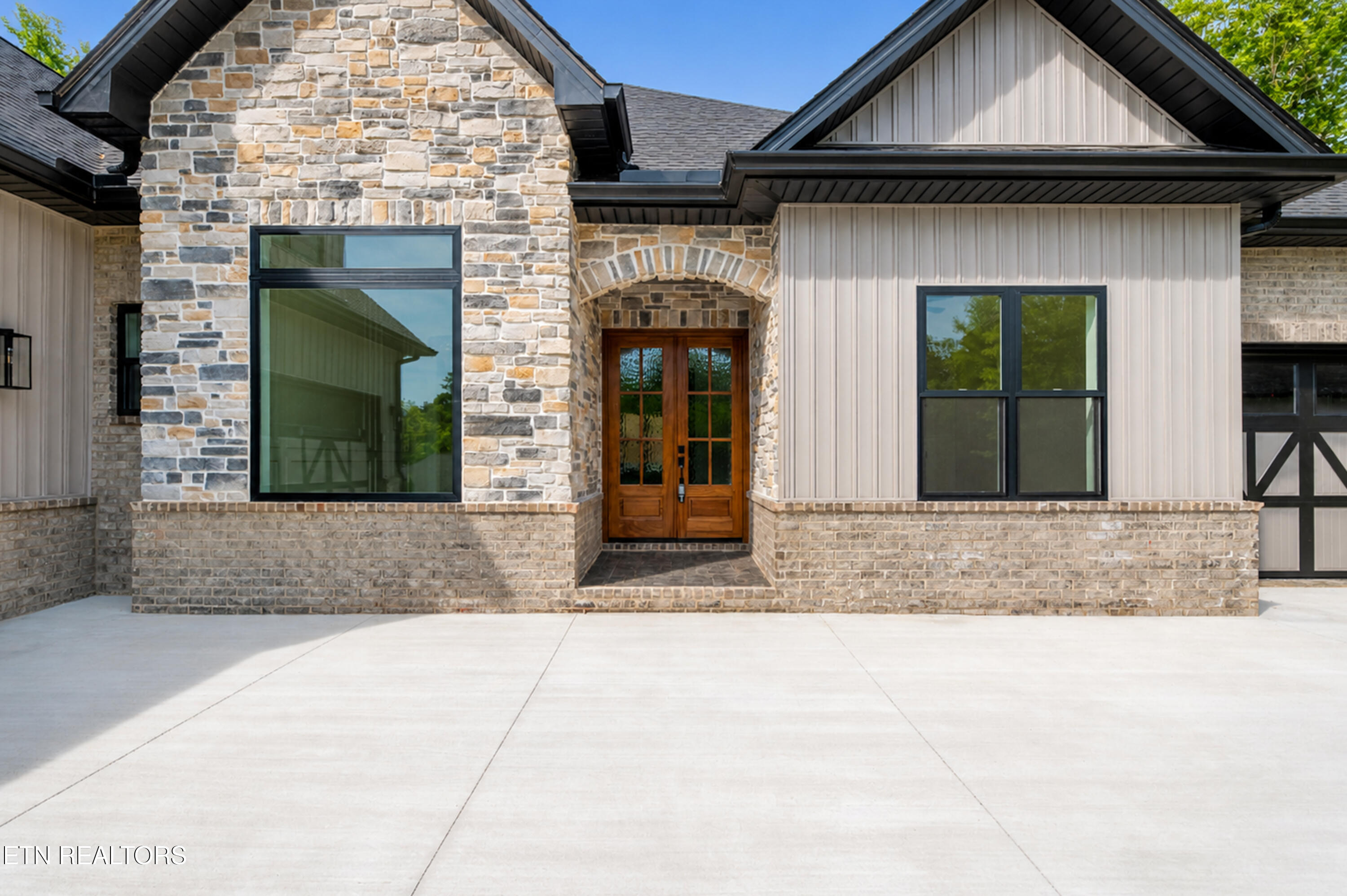 144 Cheeyo Way Loudon TN 37774