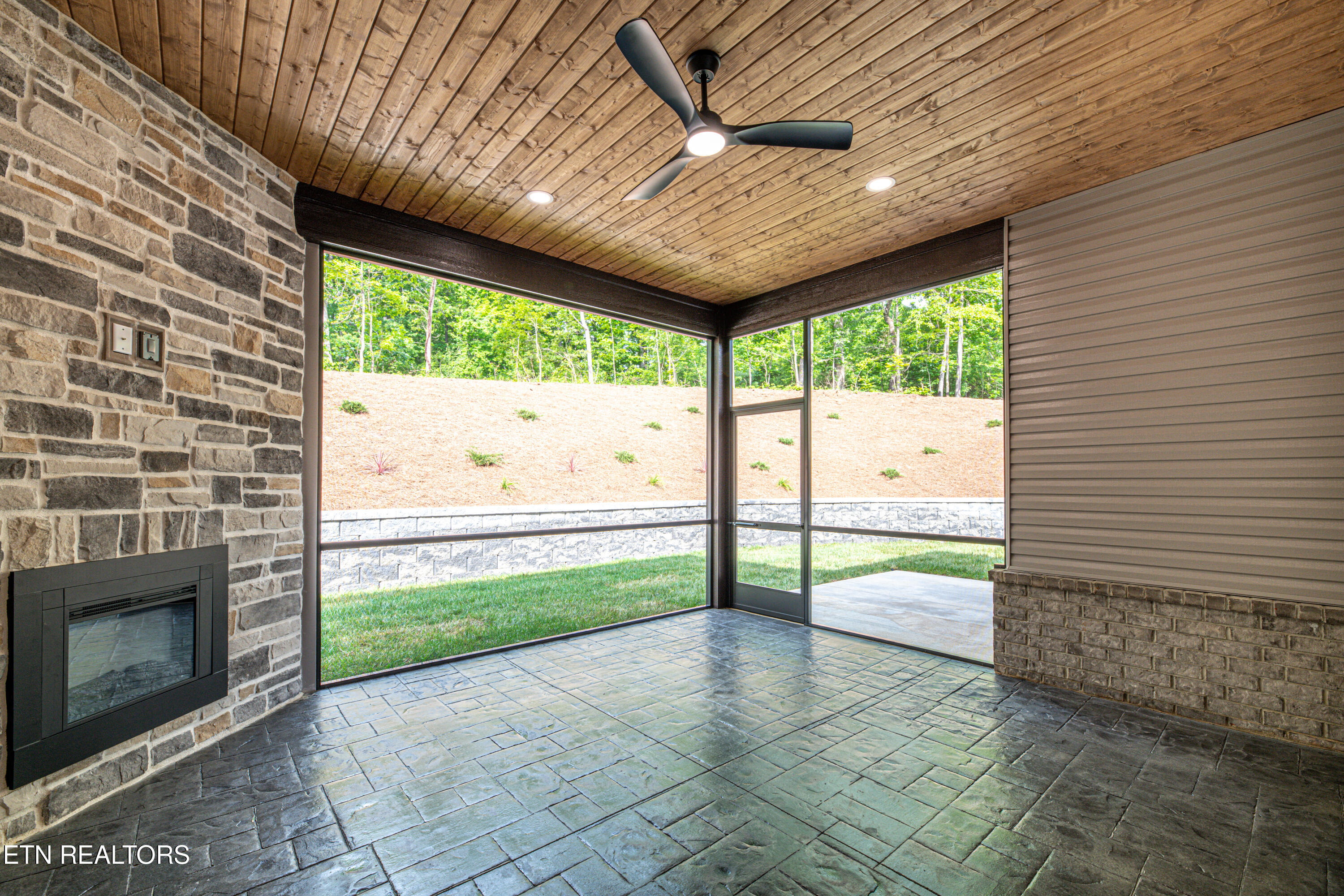 144 Cheeyo Way Loudon TN 37774