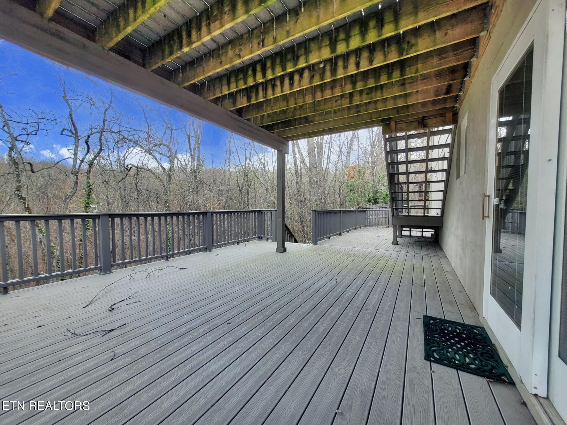 18 Moore Lane Oak Ridge TN 37830