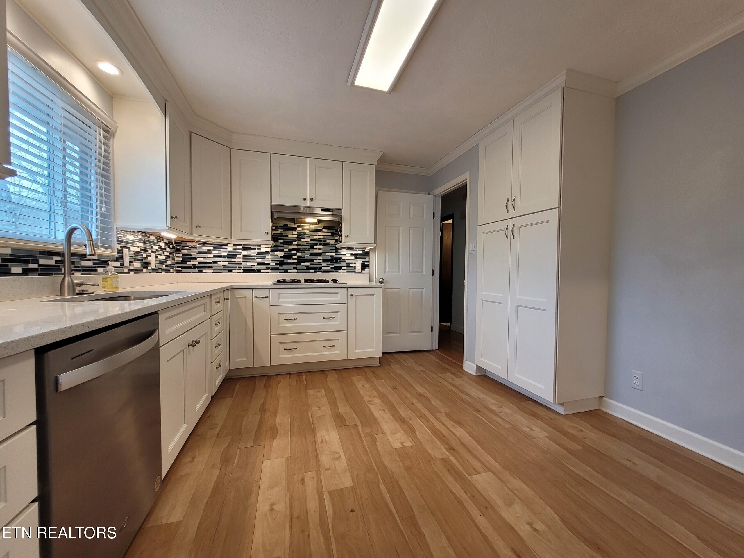 18 Moore Lane Oak Ridge TN 37830