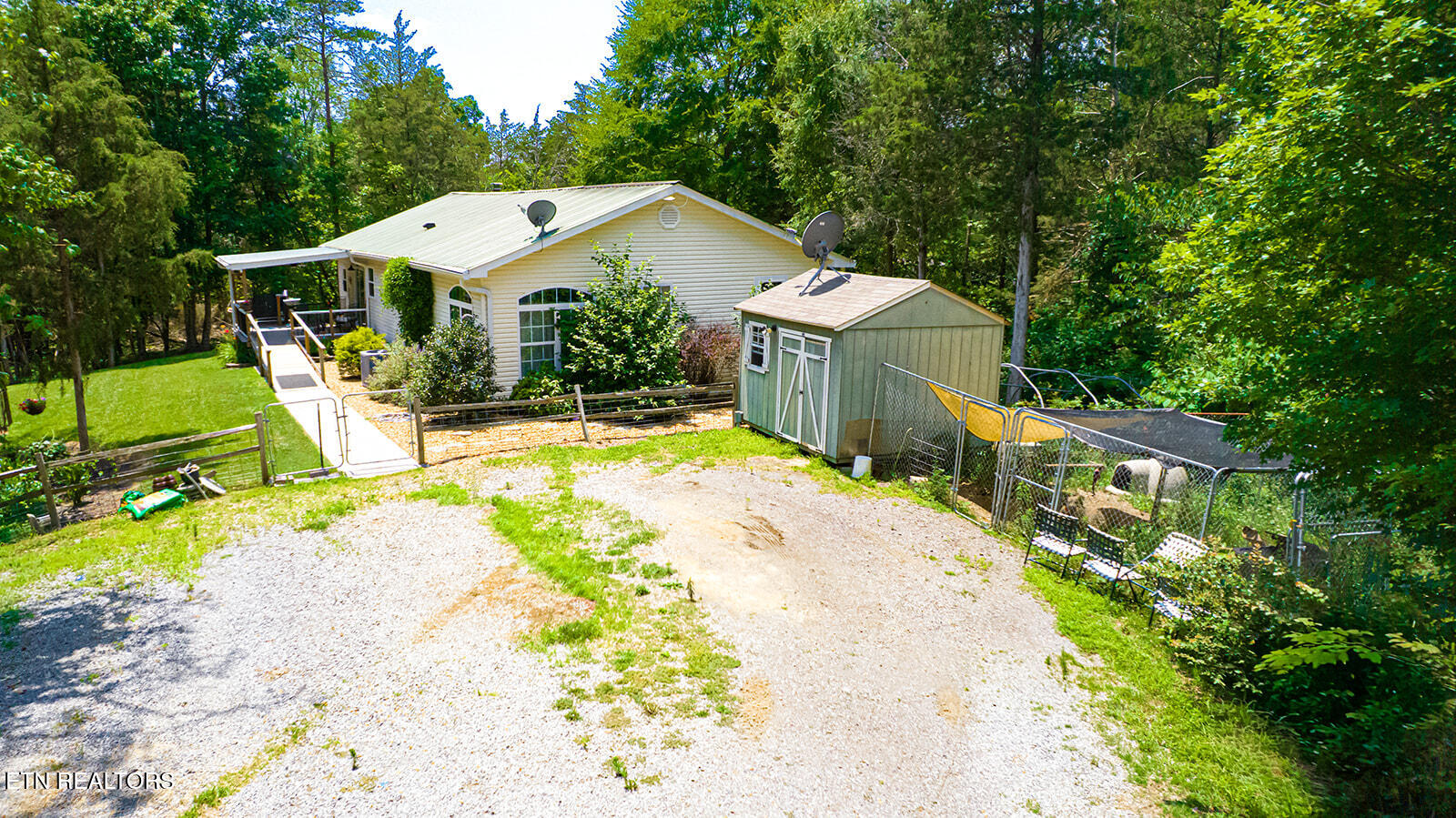 467 Sleepy Valley Road Madisonville TN 37354