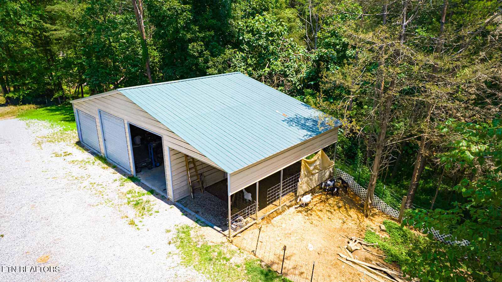 467 Sleepy Valley Road Madisonville TN 37354