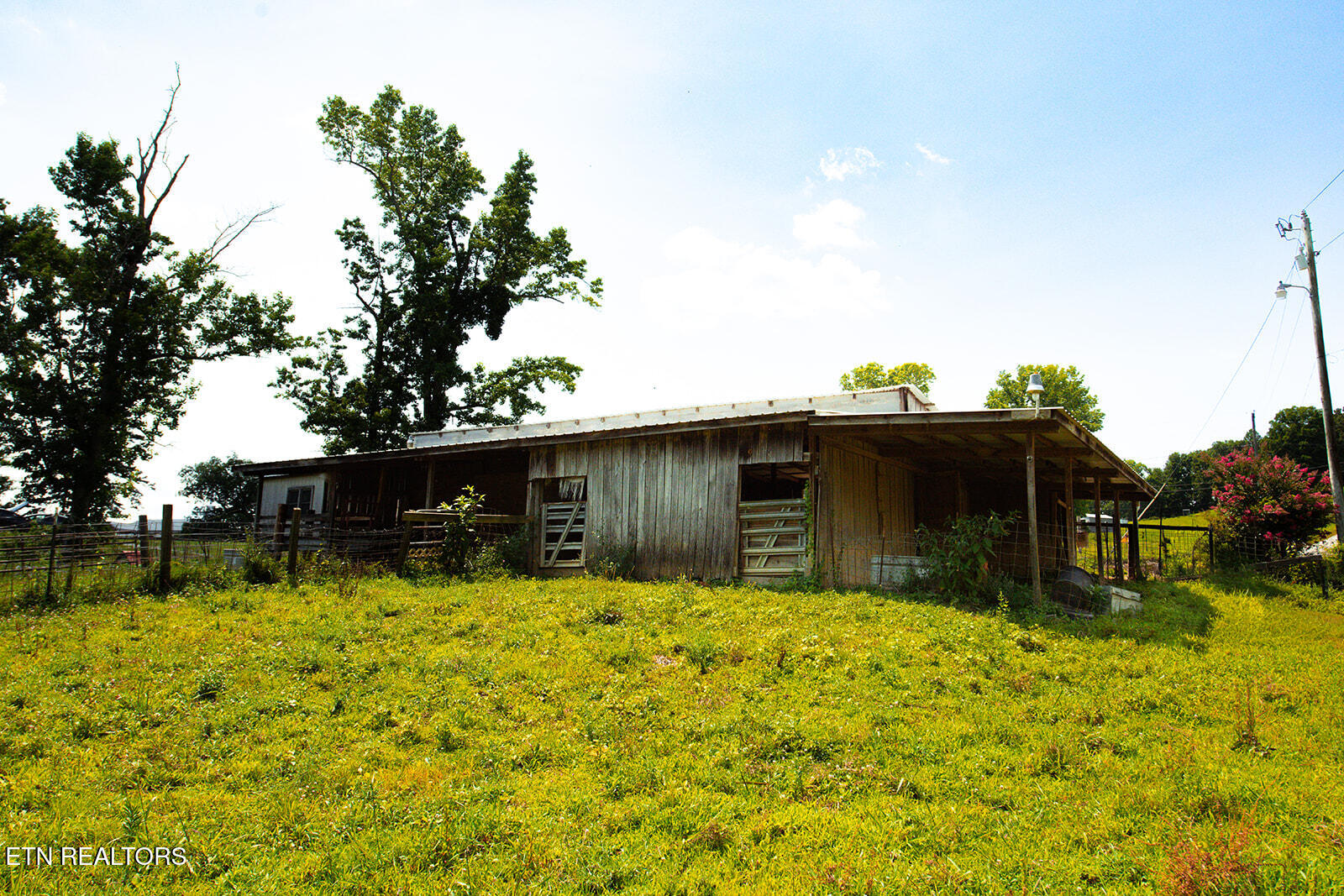 467 Sleepy Valley Road Madisonville TN 37354