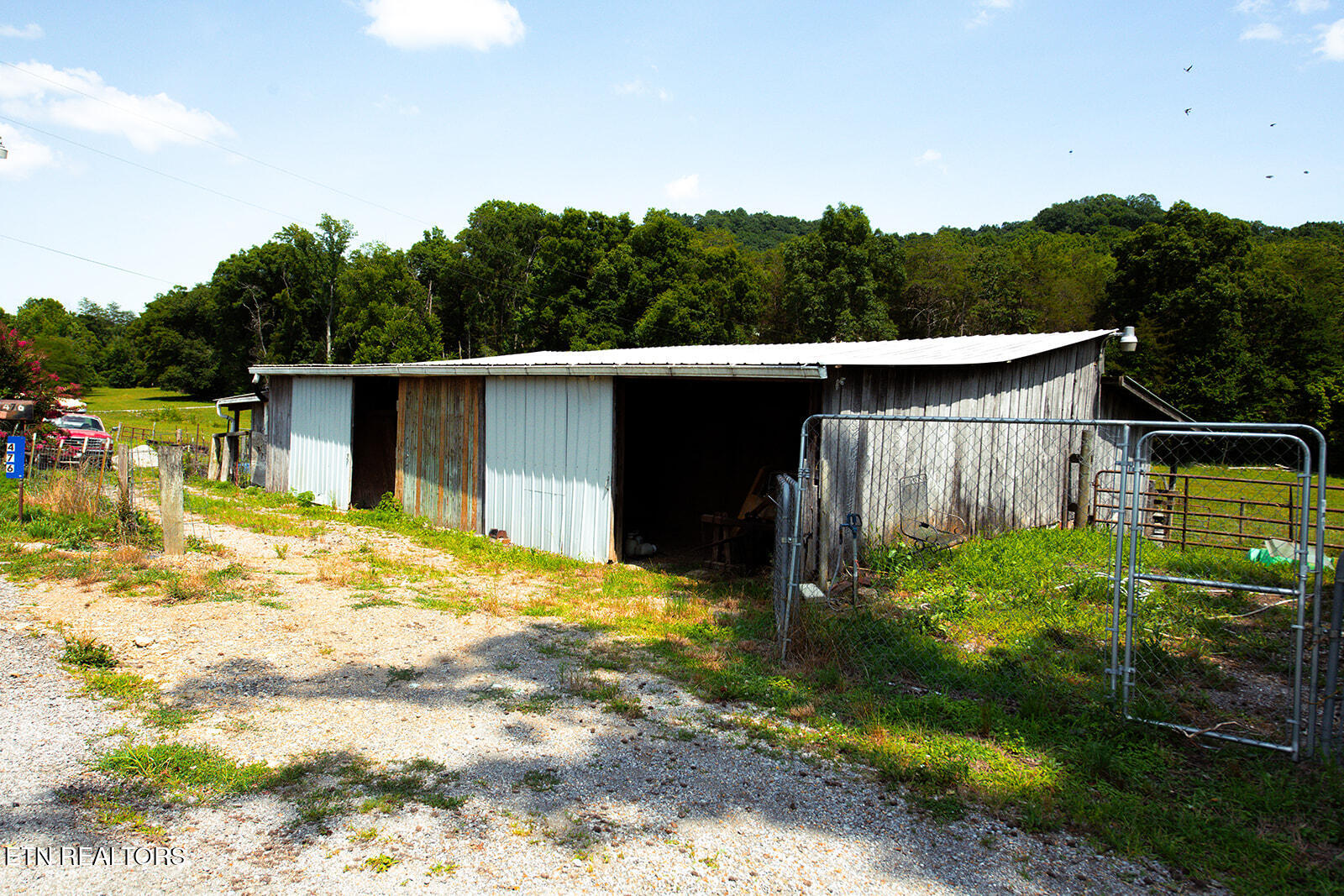 467 Sleepy Valley Road Madisonville TN 37354
