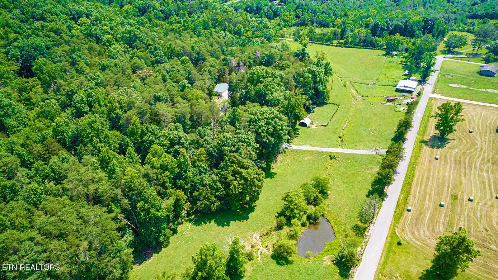 467 Sleepy Valley Road Madisonville TN 37354