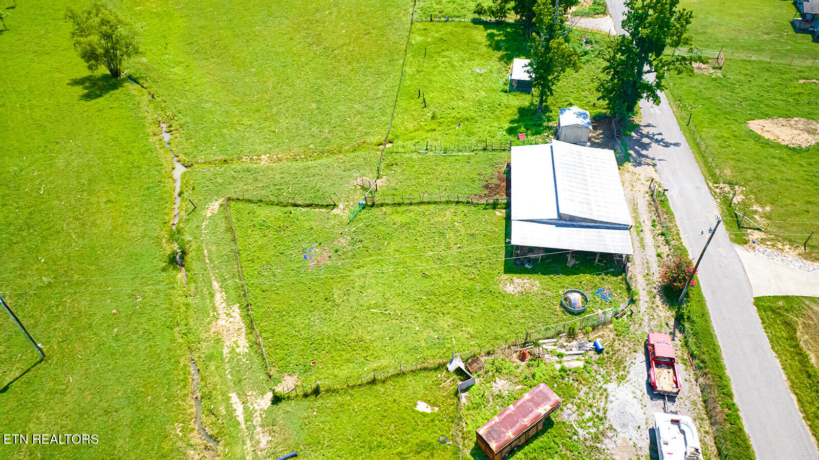 467 Sleepy Valley Road Madisonville TN 37354