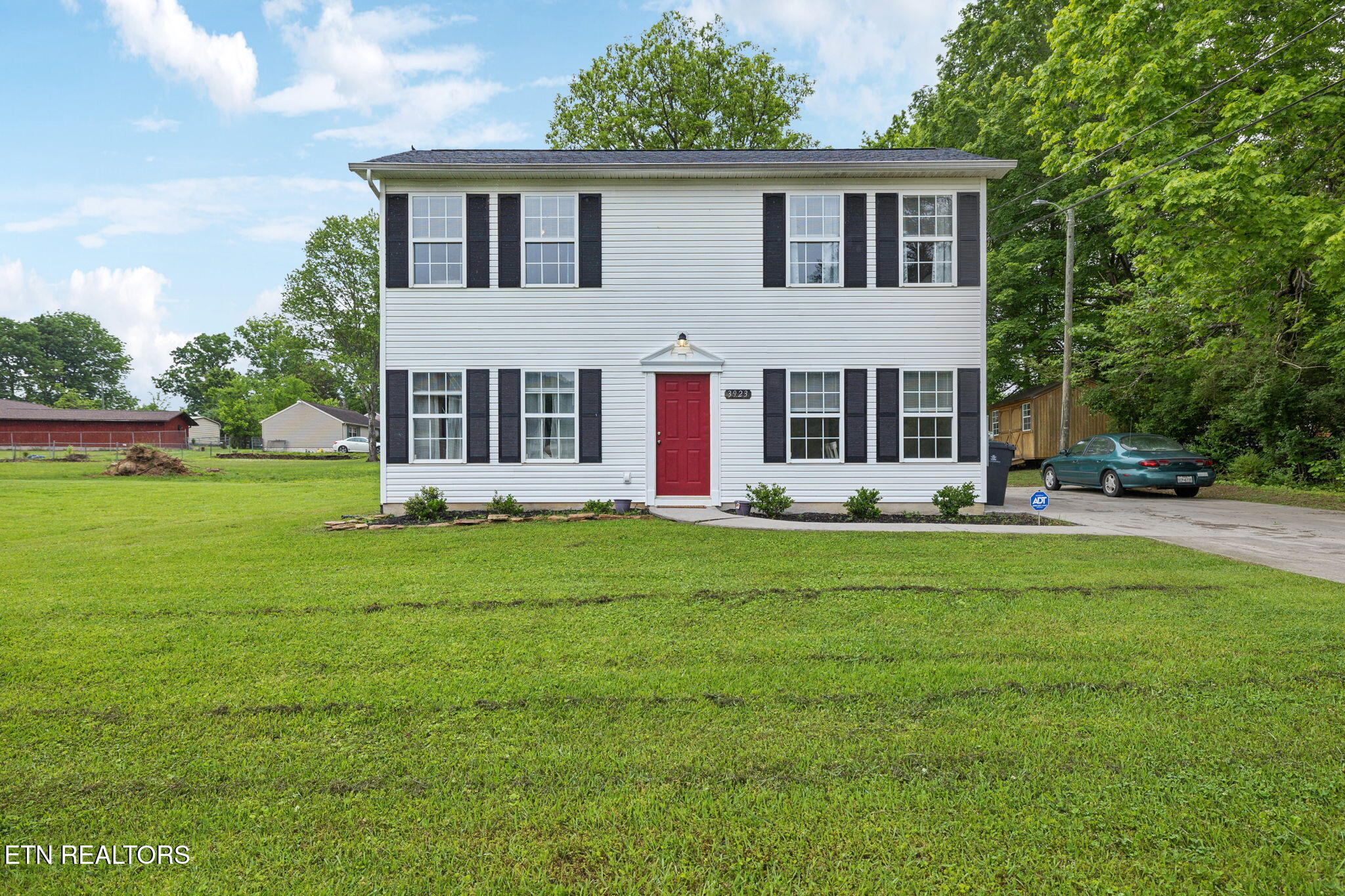 3923 Oakland Drive Knoxville TN 37918