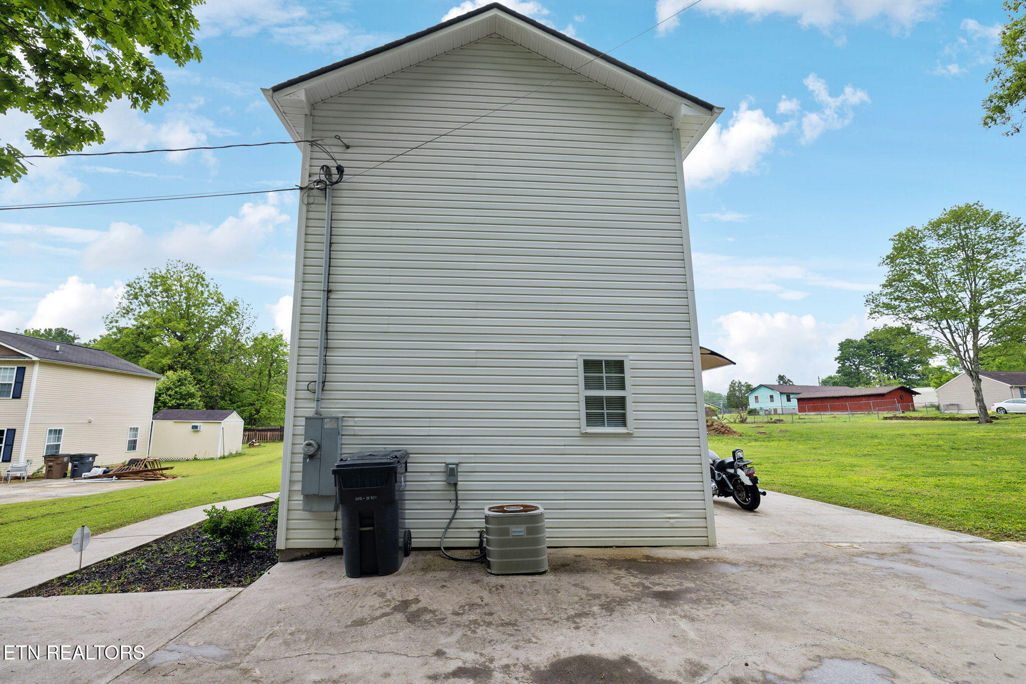 3923 Oakland Drive Knoxville TN 37918