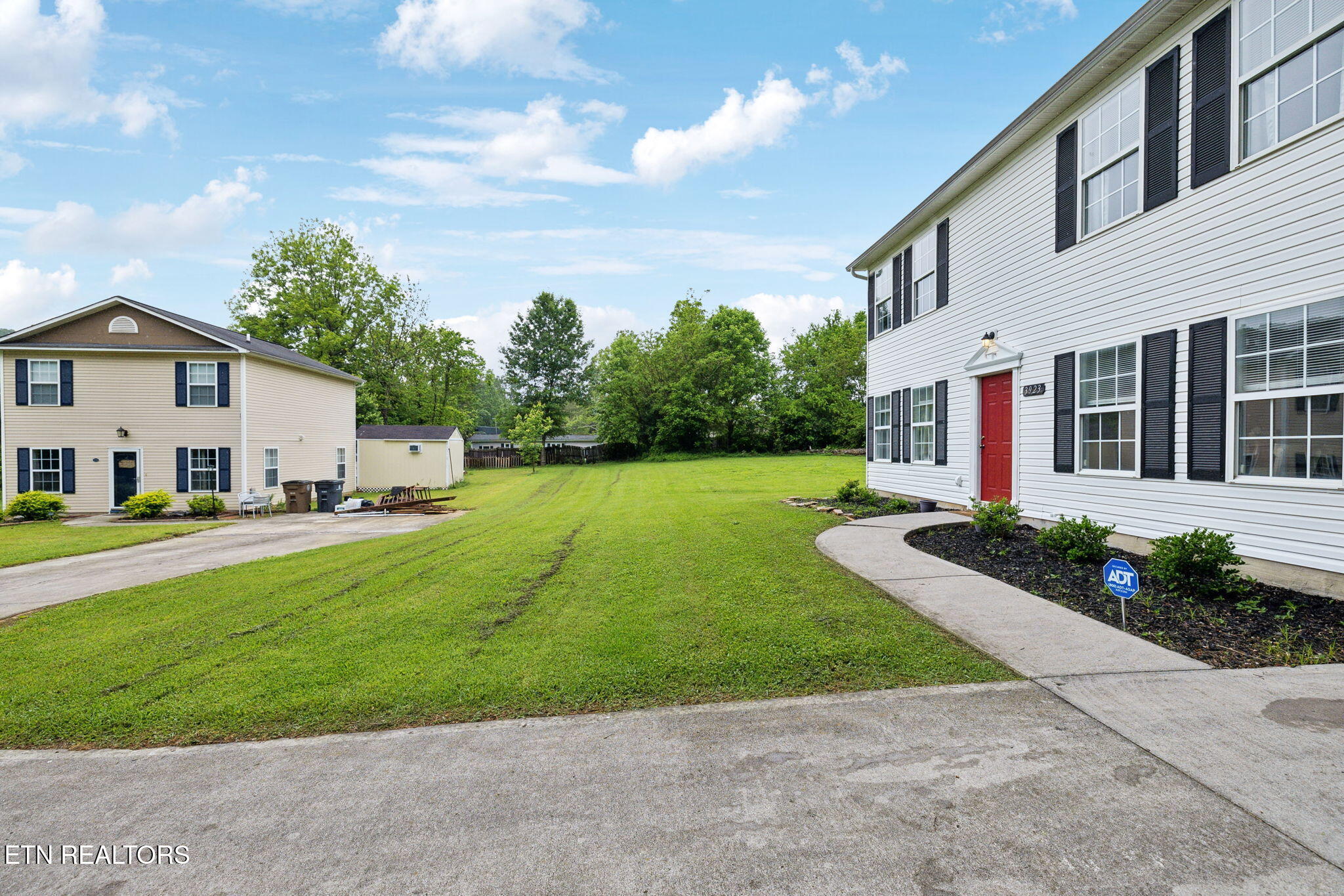 3923 Oakland Drive Knoxville TN 37918