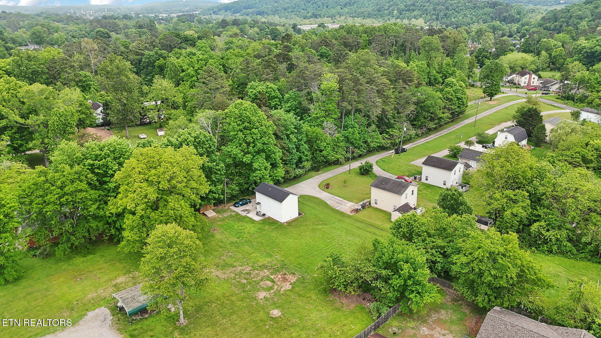 3923 Oakland Drive Knoxville TN 37918