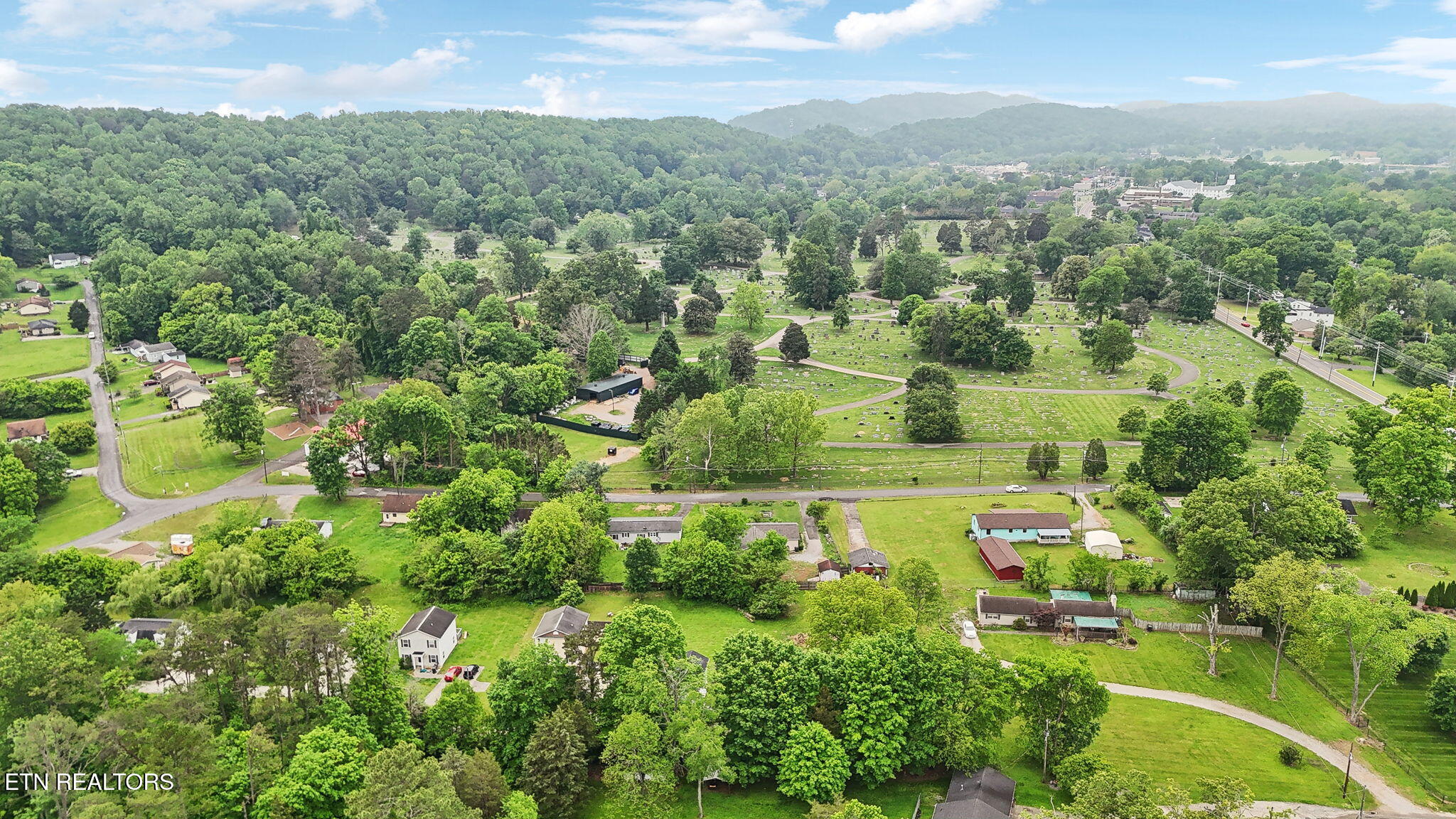 3923 Oakland Drive Knoxville TN 37918