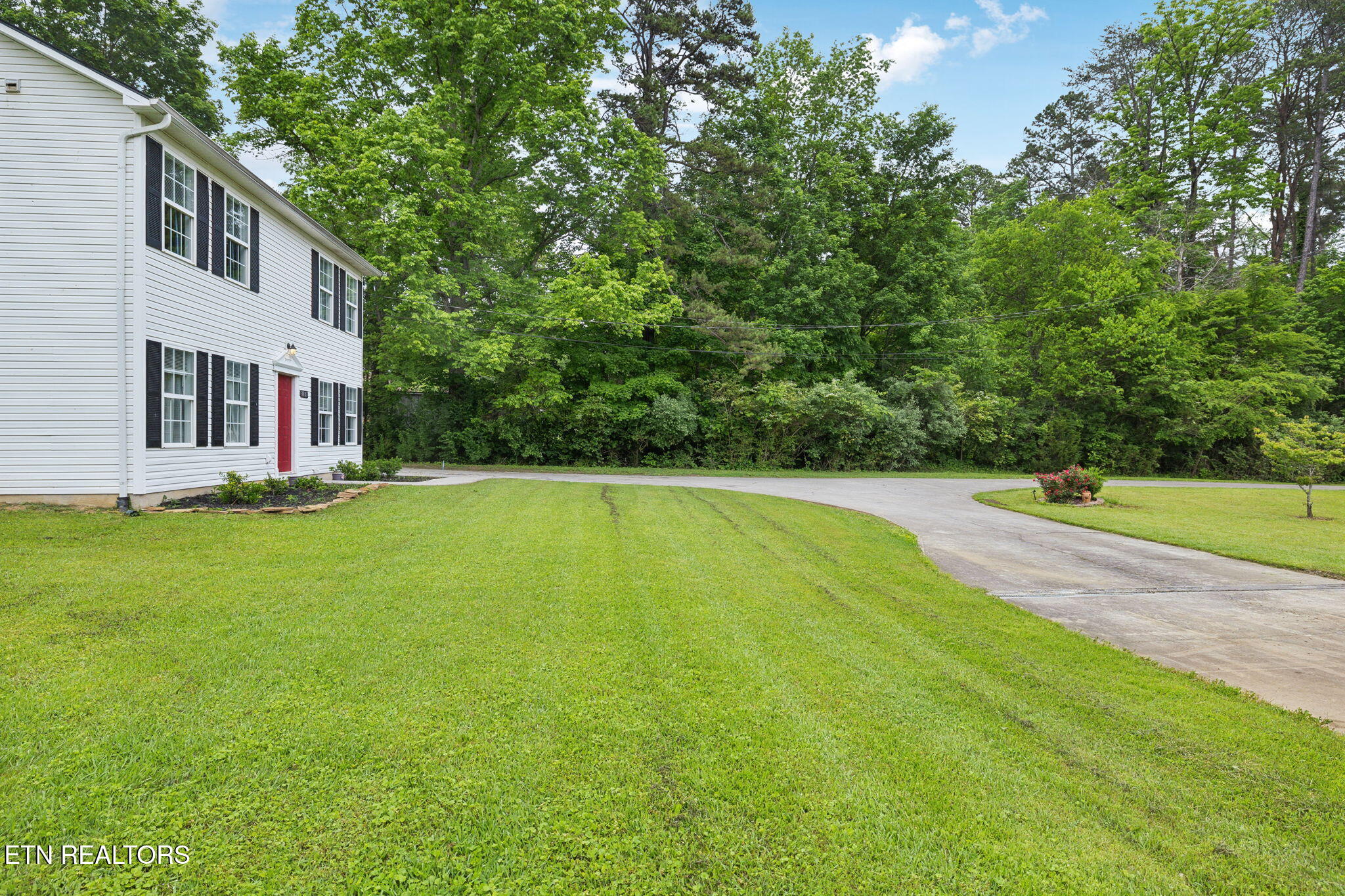 3923 Oakland Drive Knoxville TN 37918