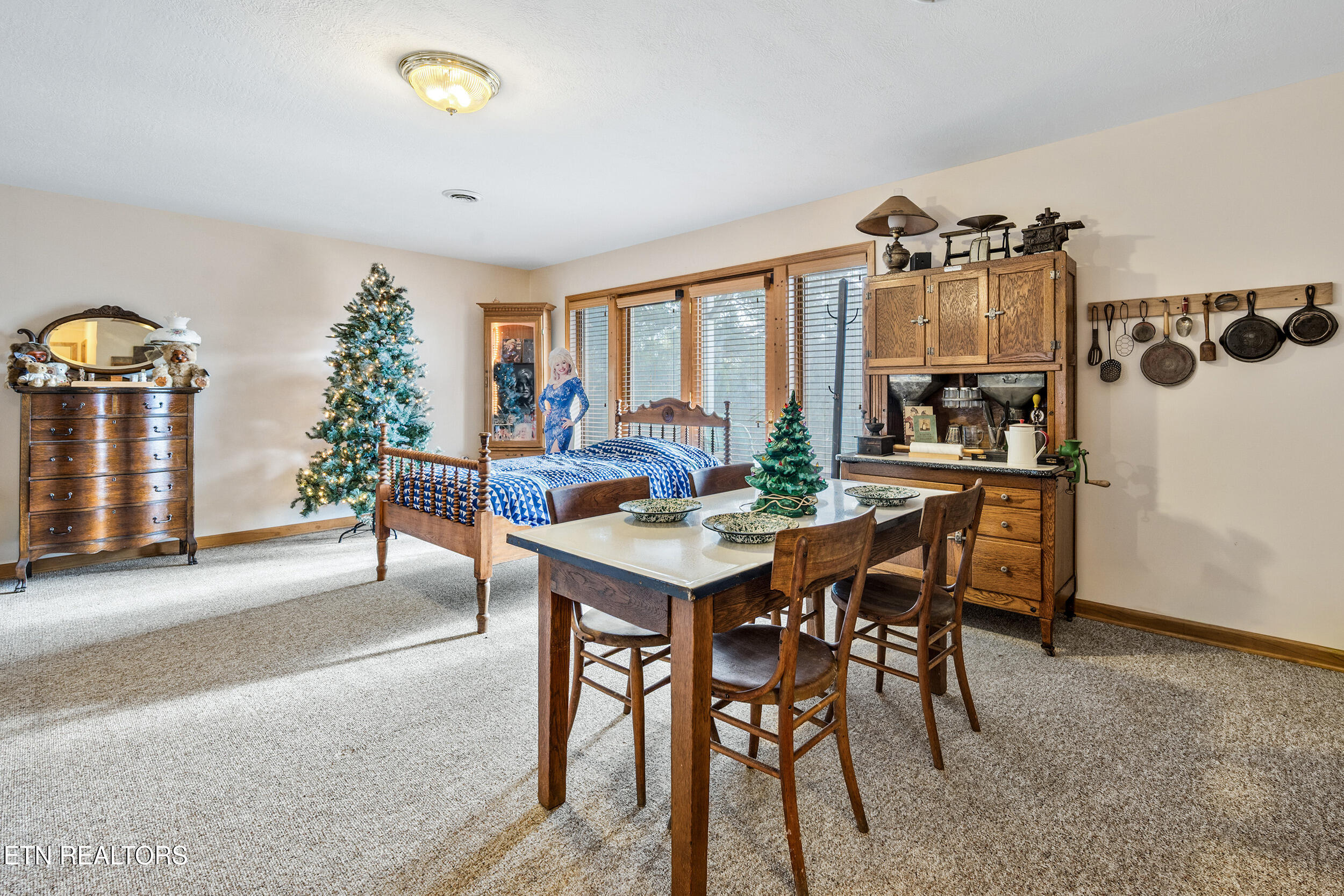 1728 Morning View Lane Sevierville TN 37876