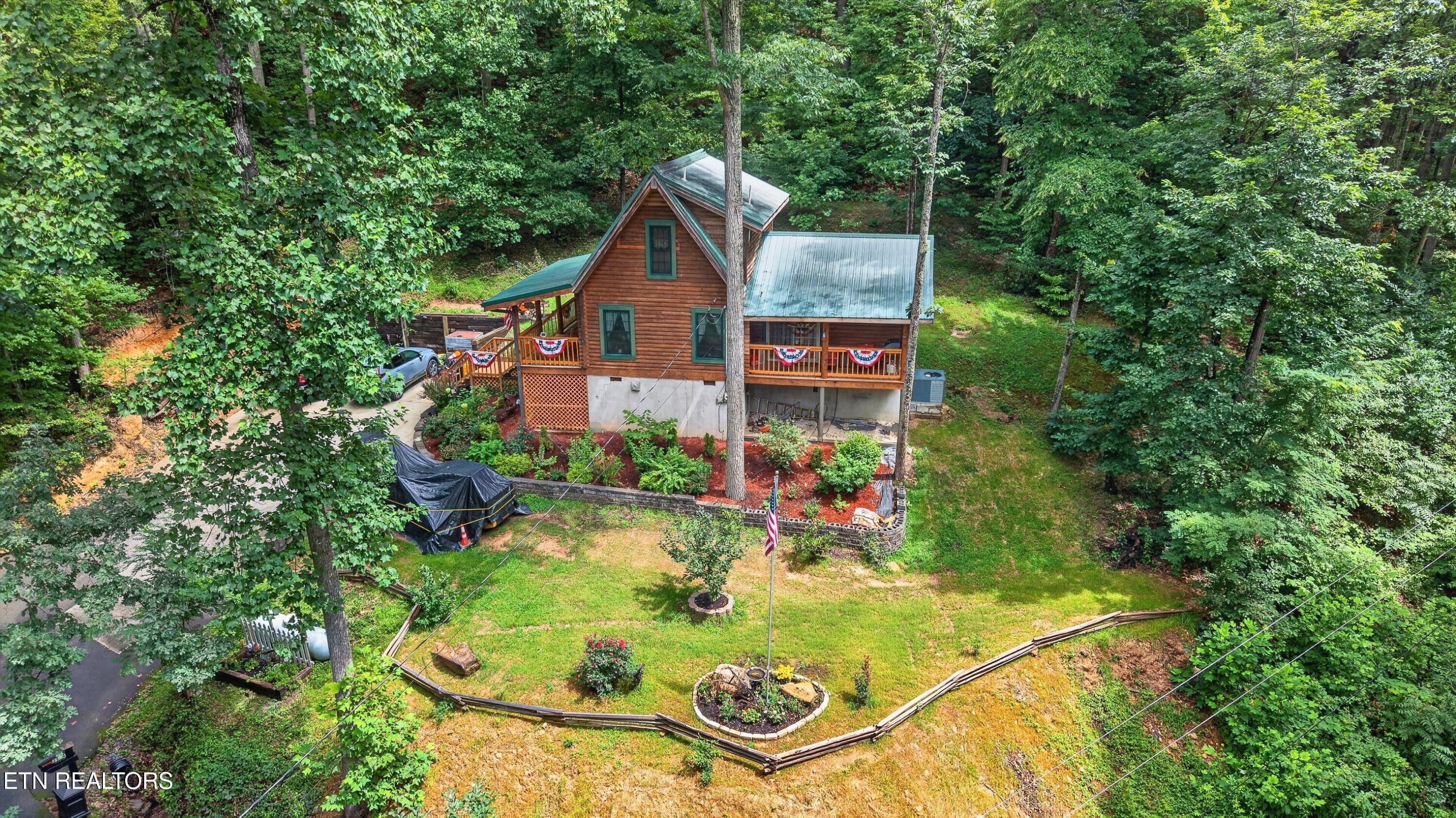 2104 Reid Lane Pigeon Forge TN 37876