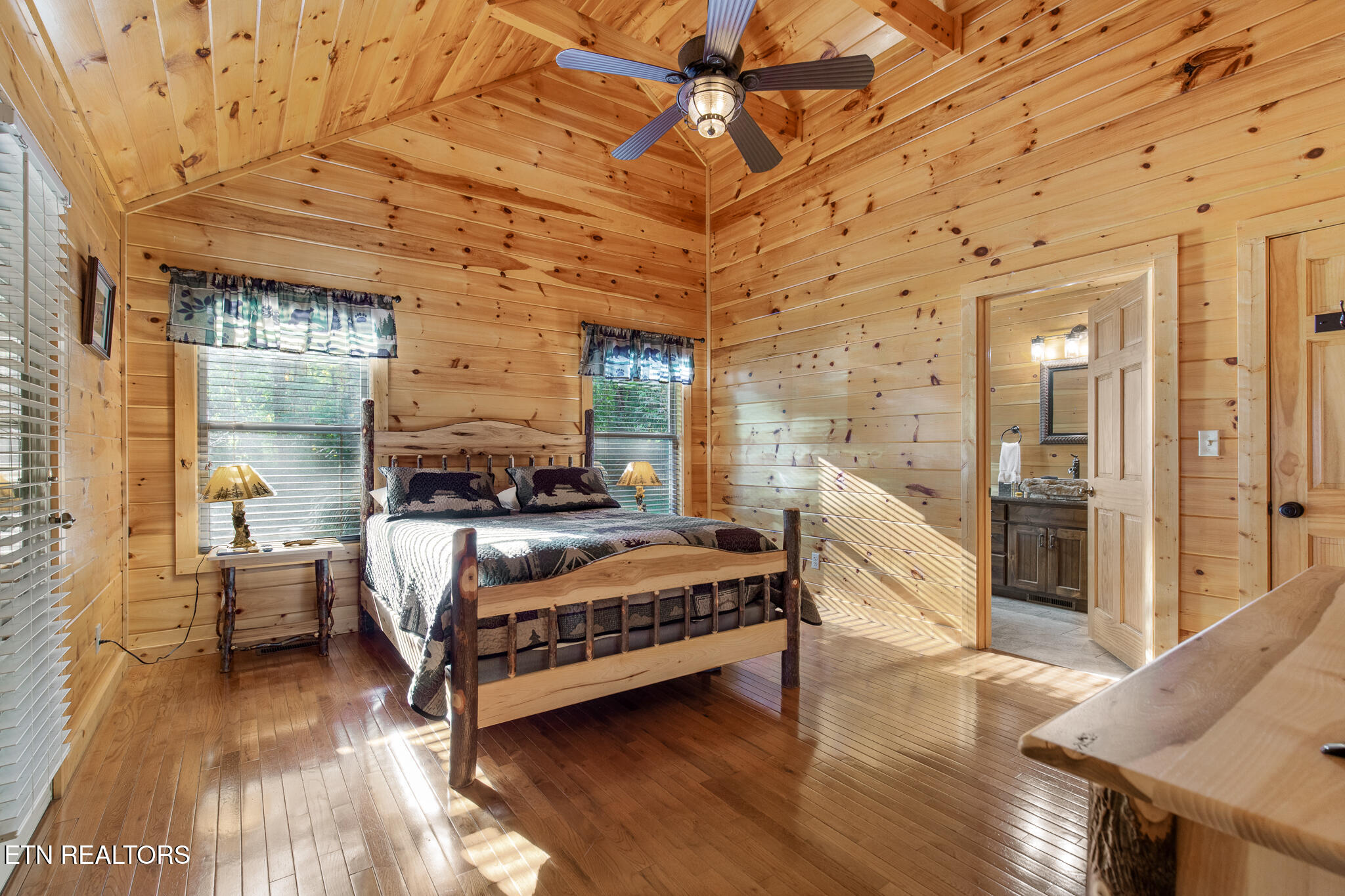 2471 Cove Mountain Lane Sevierville TN 37862