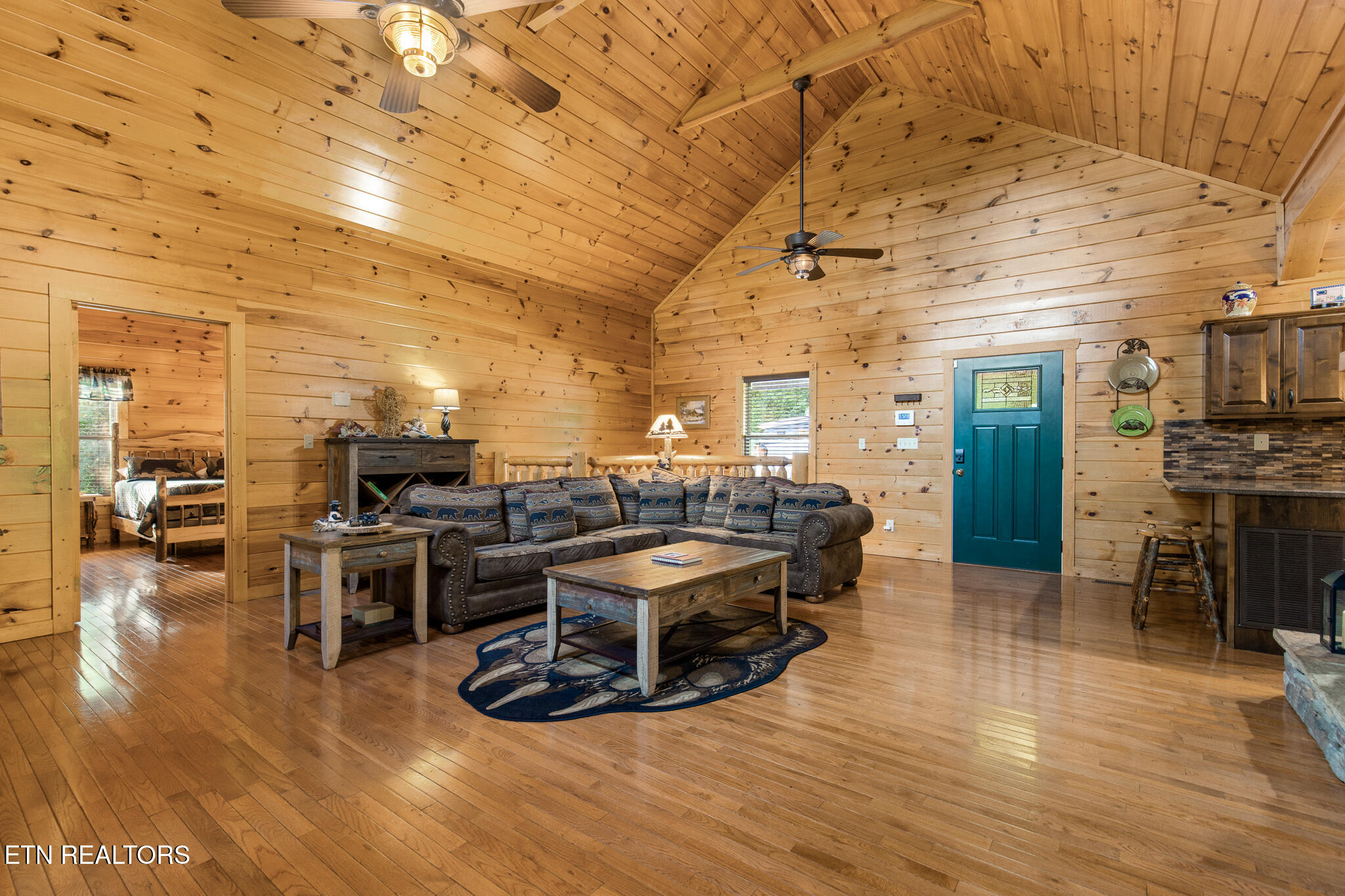2471 Cove Mountain Lane Sevierville TN 37862