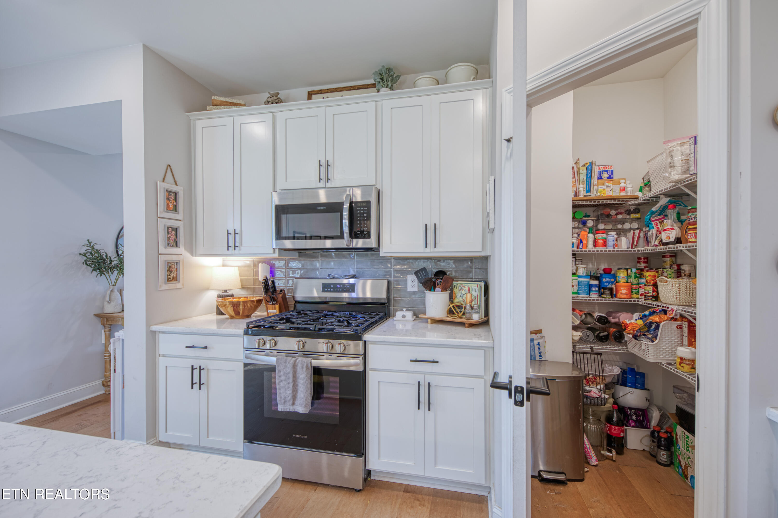 247 English Oak Lane Lenoir City TN 37771