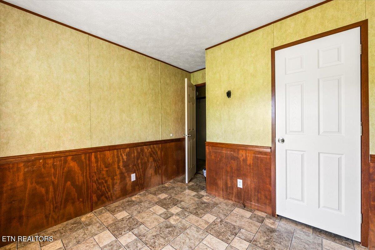 525 Cave Springs Road Tazewell TN 37879