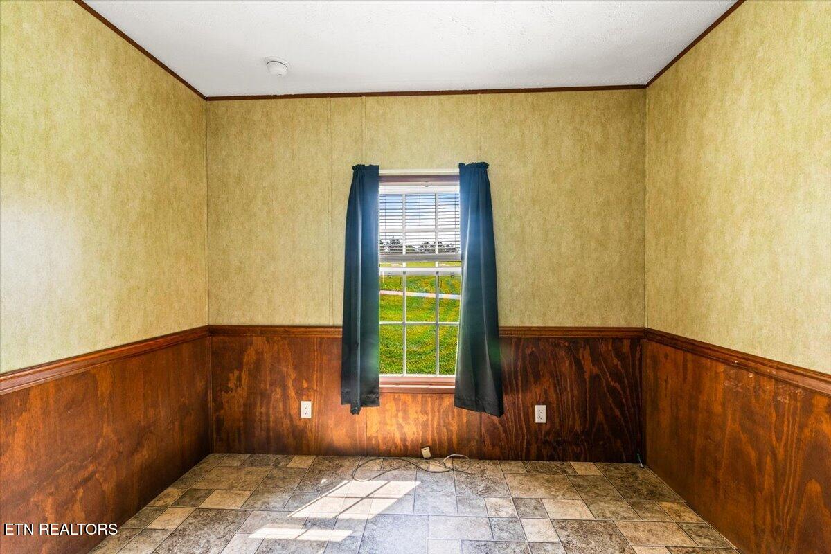 525 Cave Springs Road Tazewell TN 37879