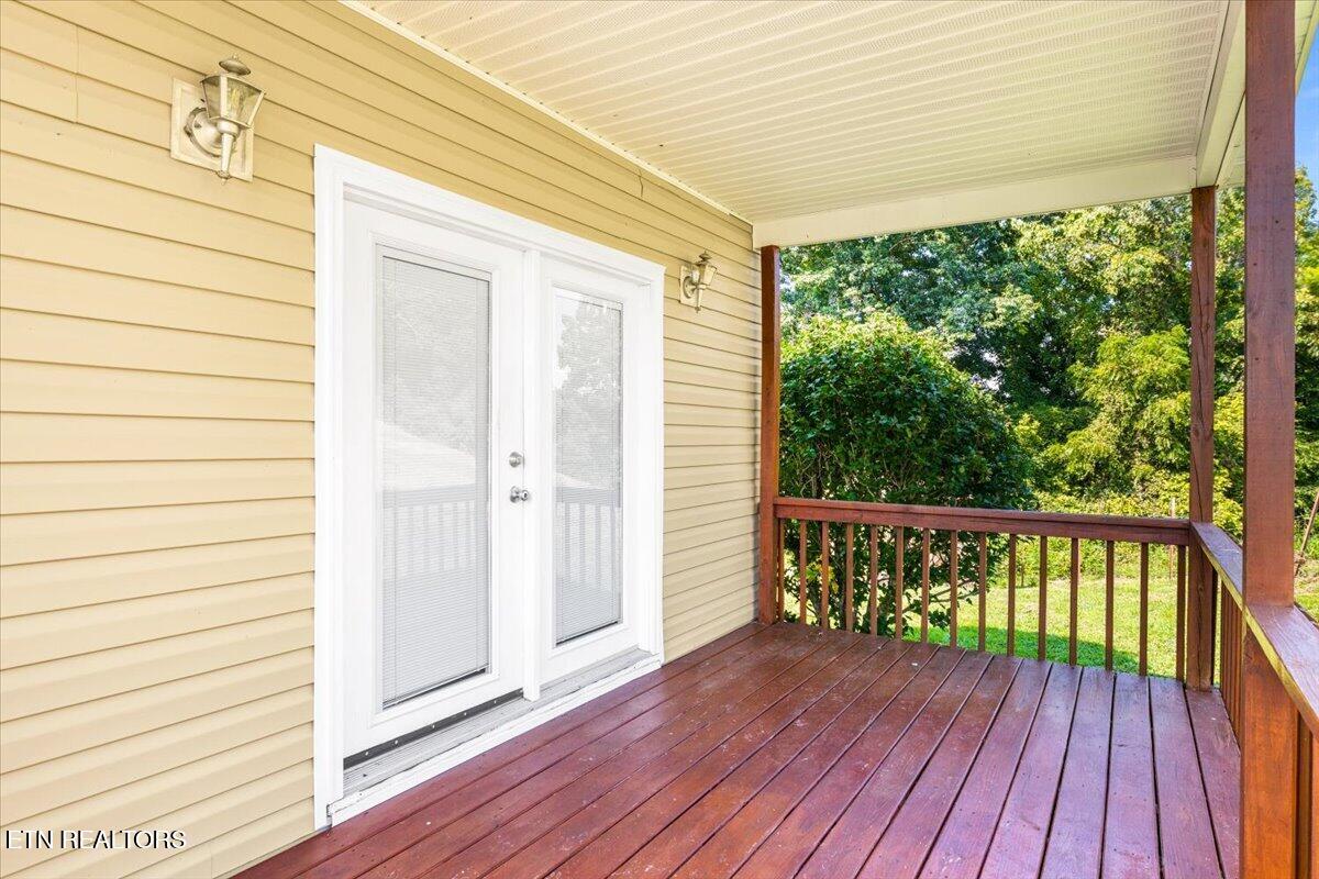 525 Cave Springs Road Tazewell TN 37879